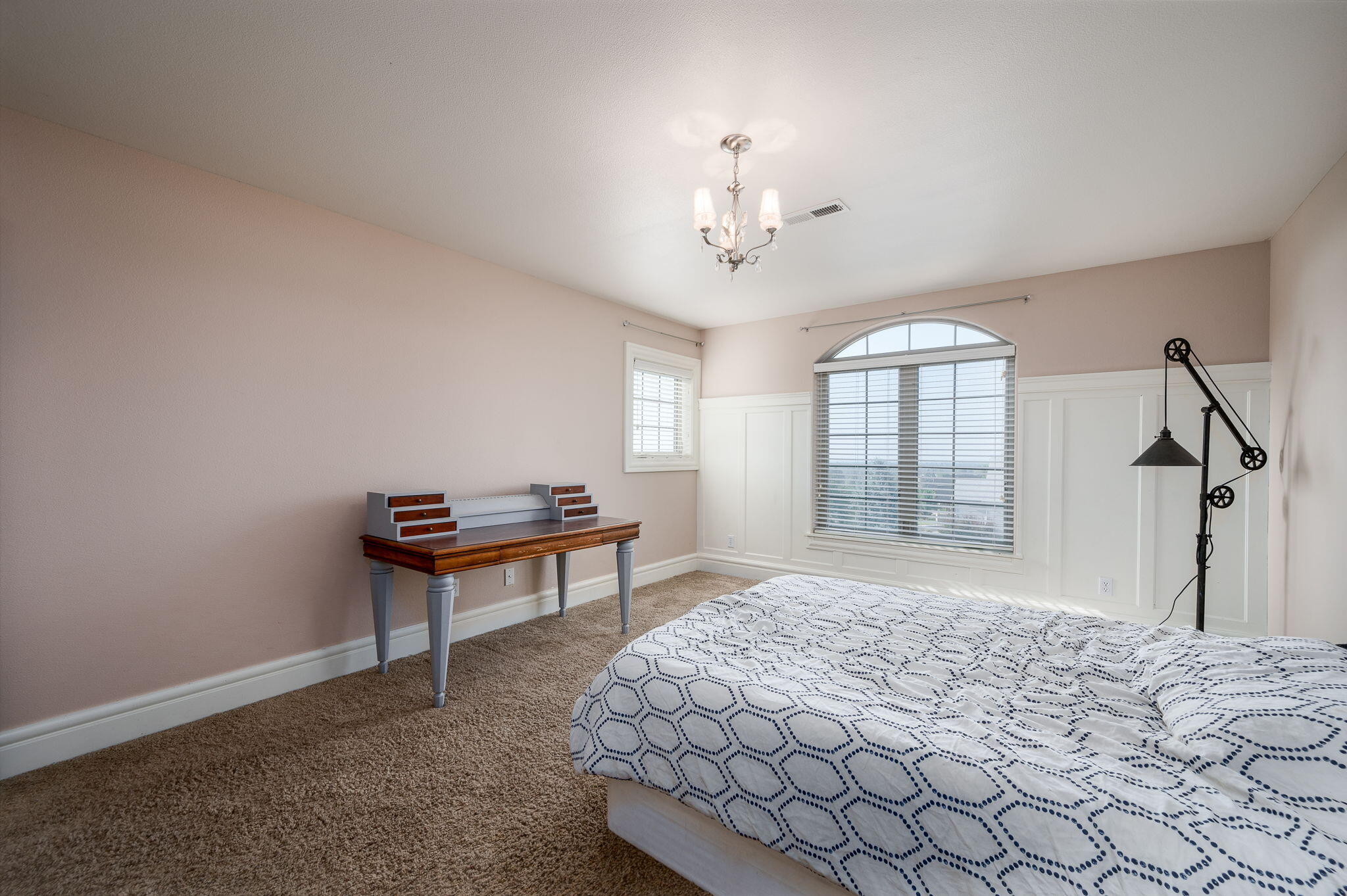 2518 SW 43rd Court