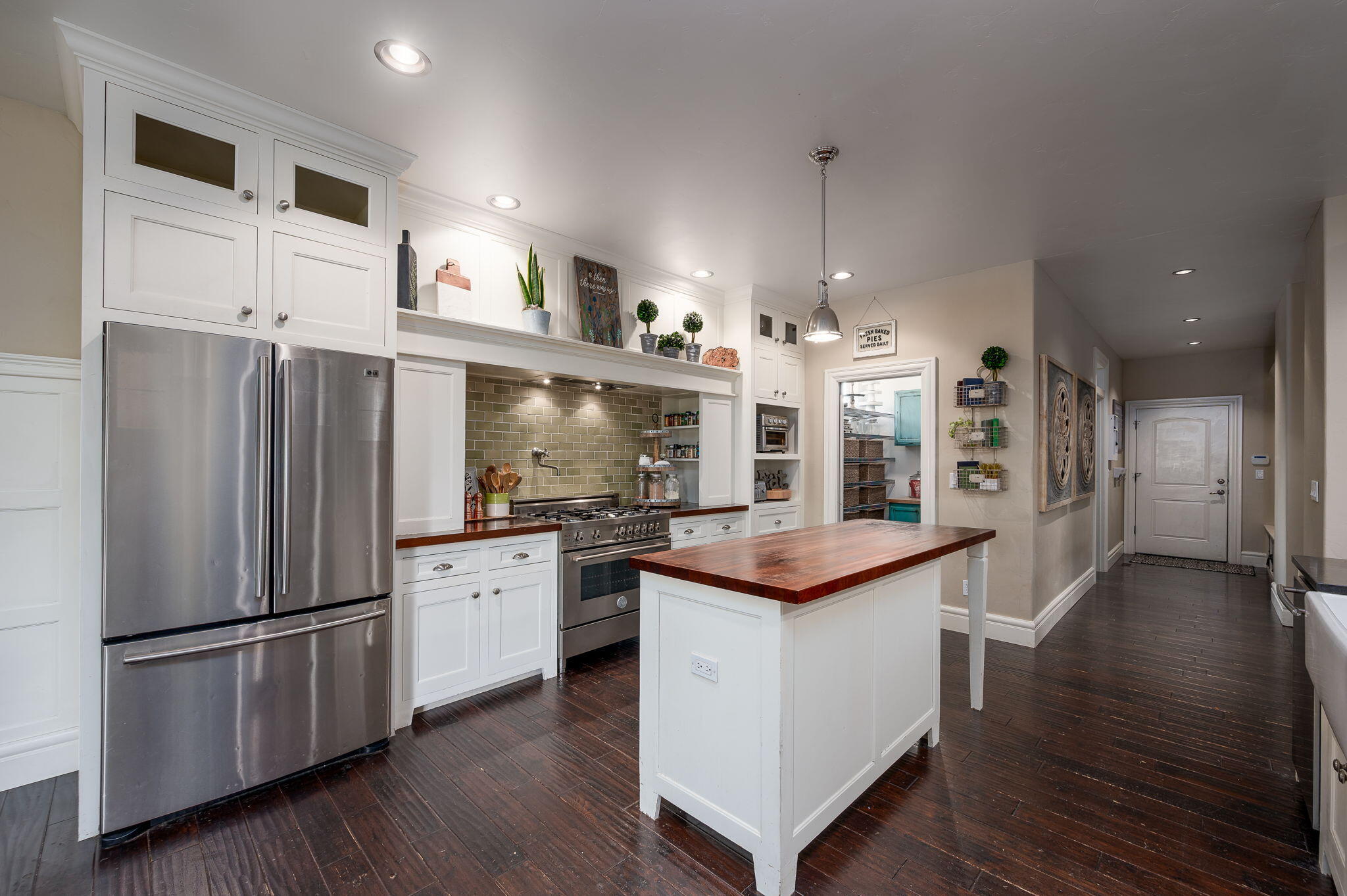 2518 SW 43rd Court