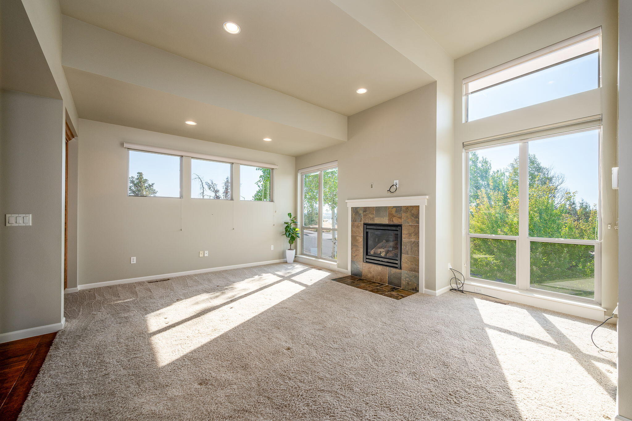 353 SE Larkspur Drive
