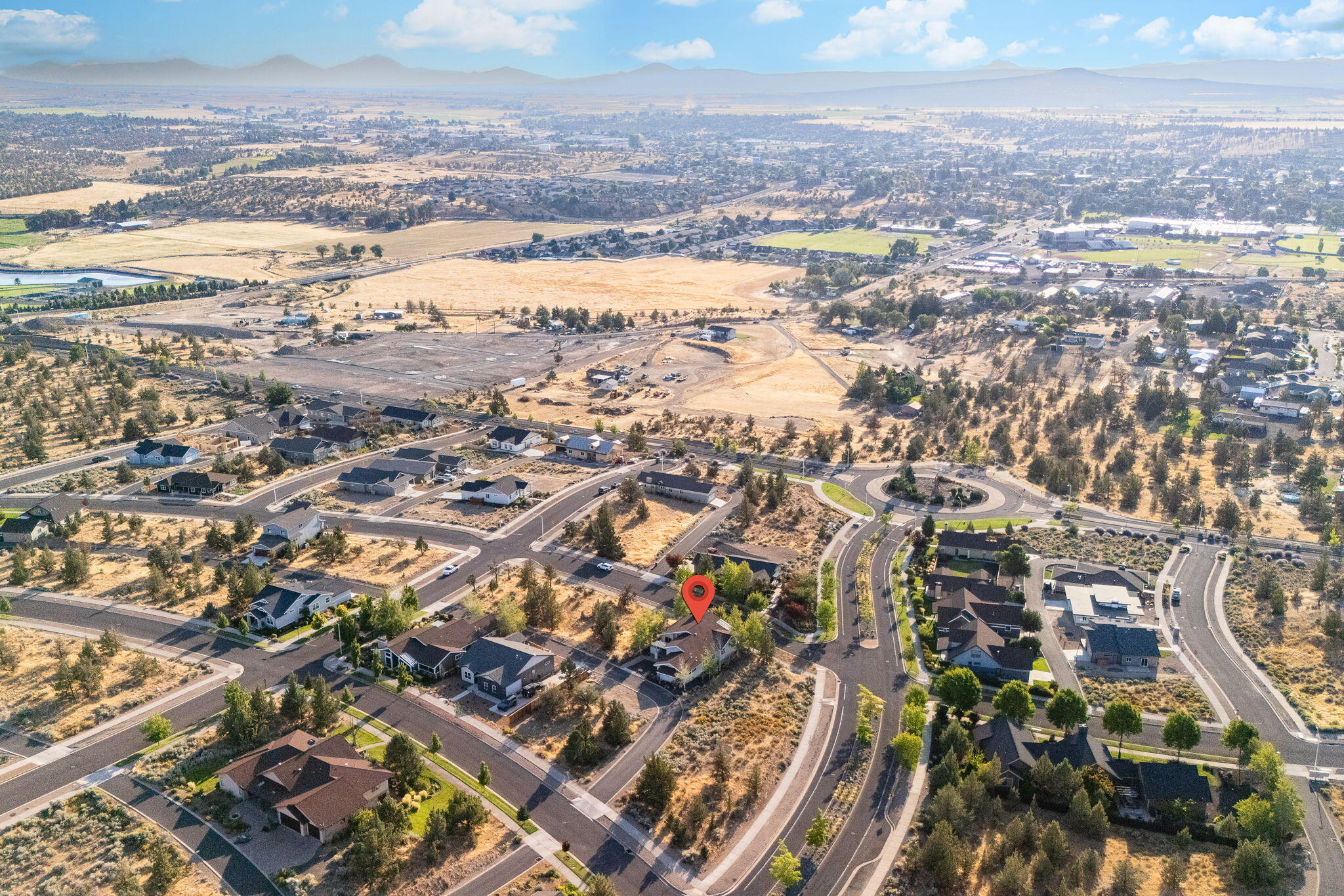353 SE Larkspur Drive