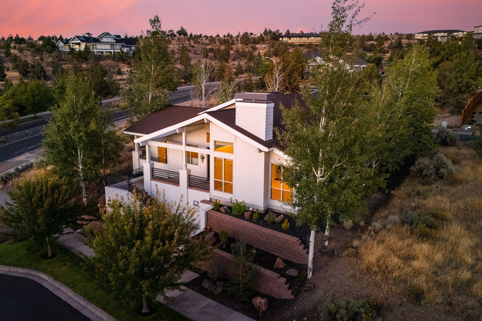 353 SE Larkspur Drive