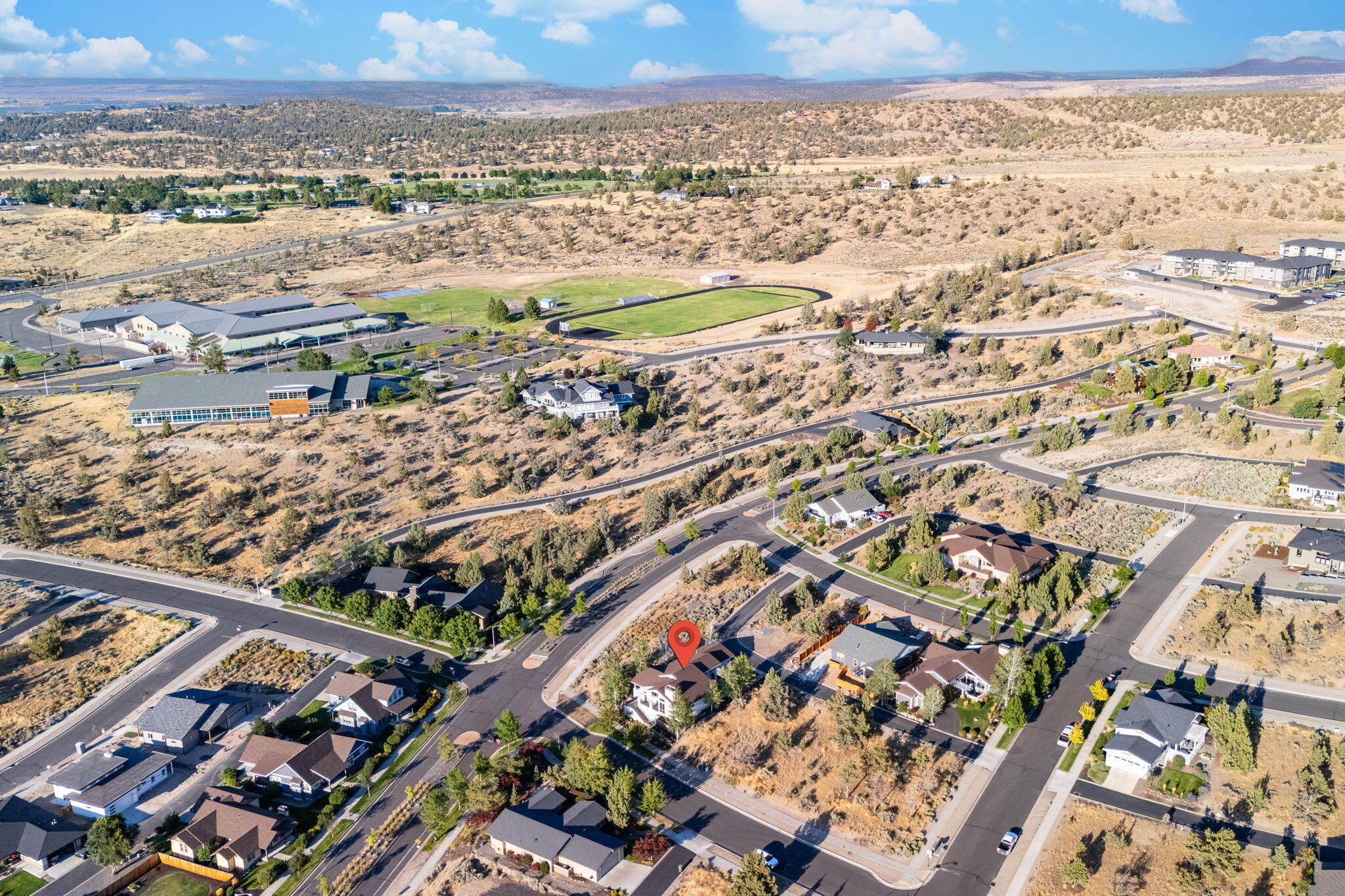 353 SE Larkspur Drive