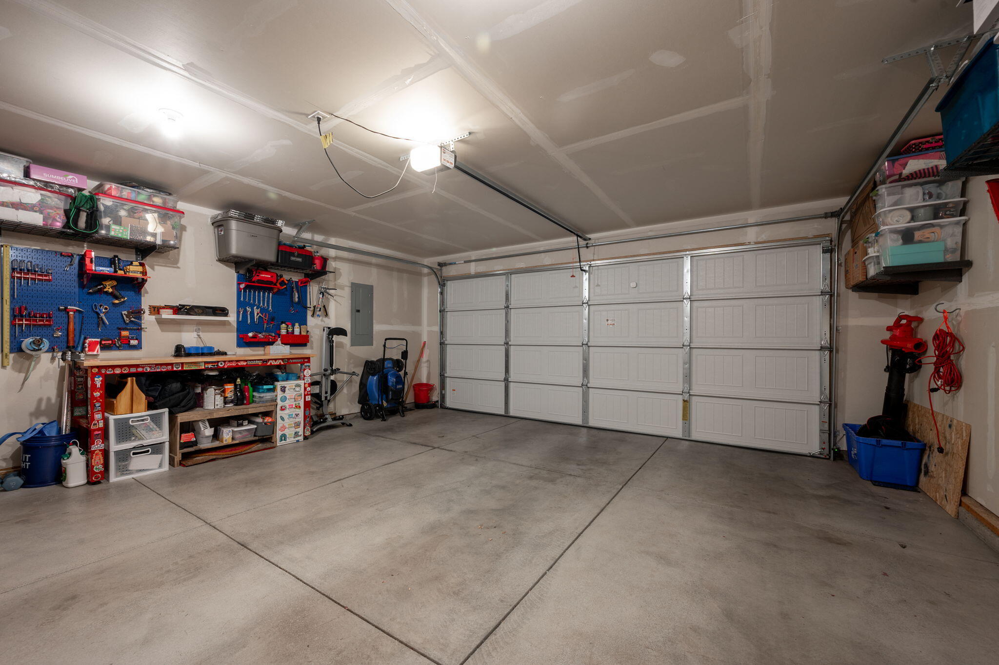 1049 NW 26th Way