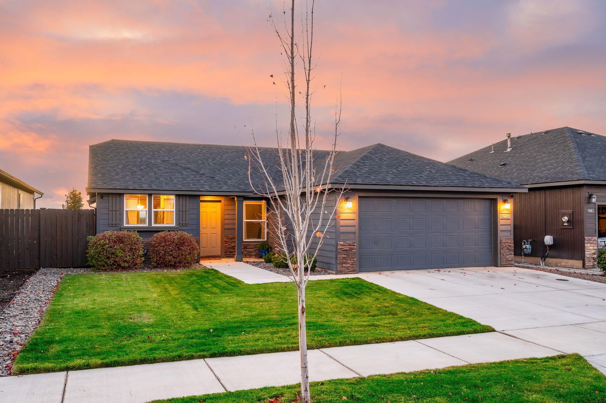 1049 NW 26th Way