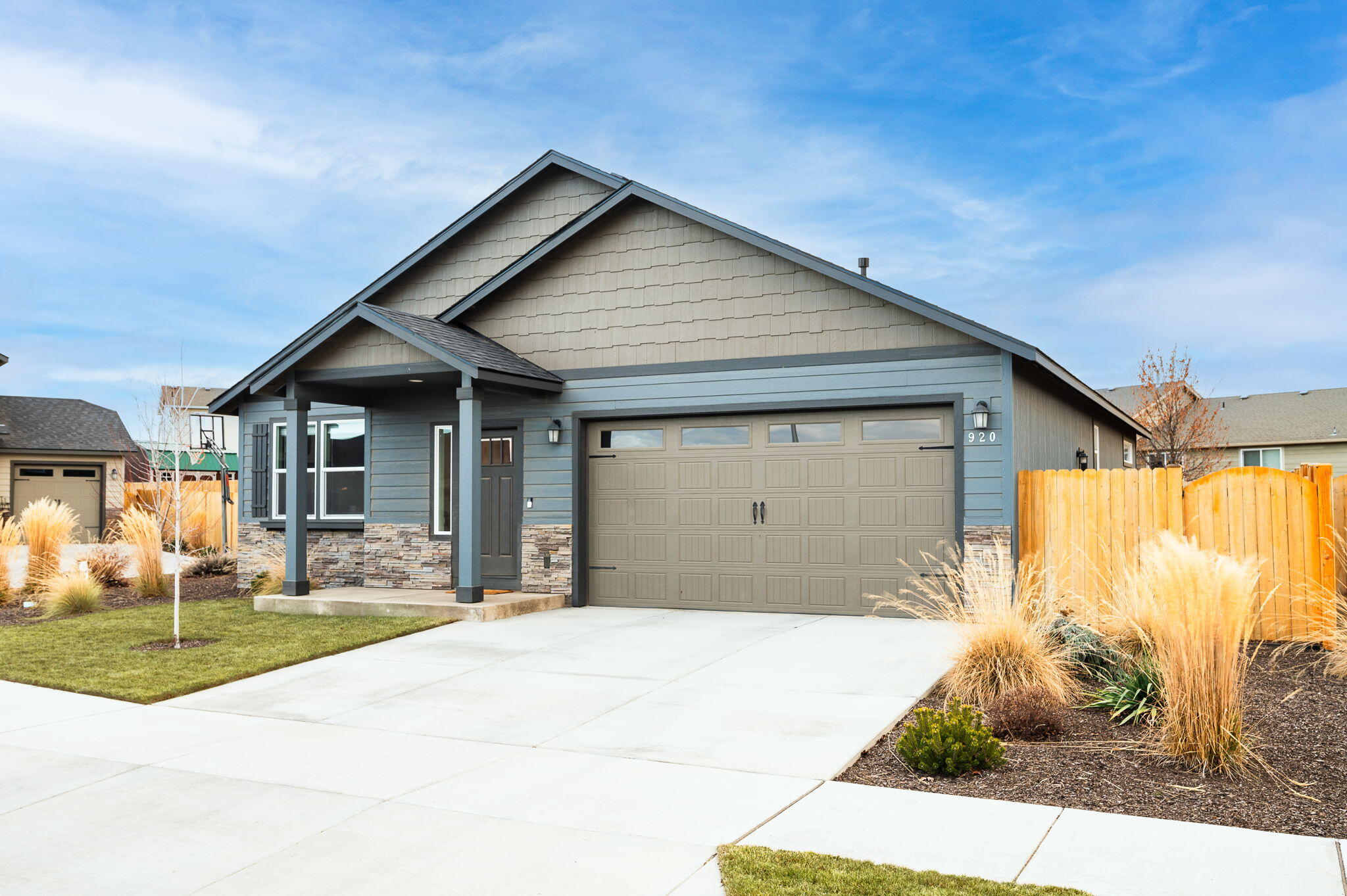 920 NW Teak Court