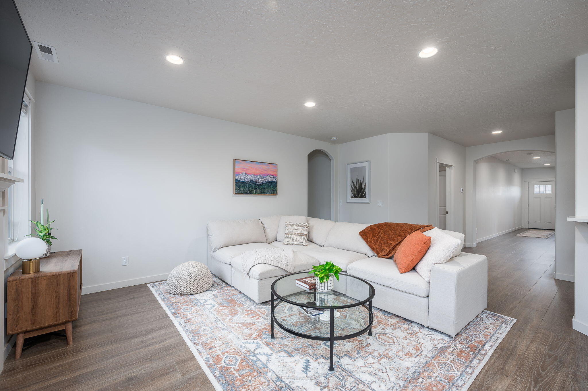 920 NW Teak Court