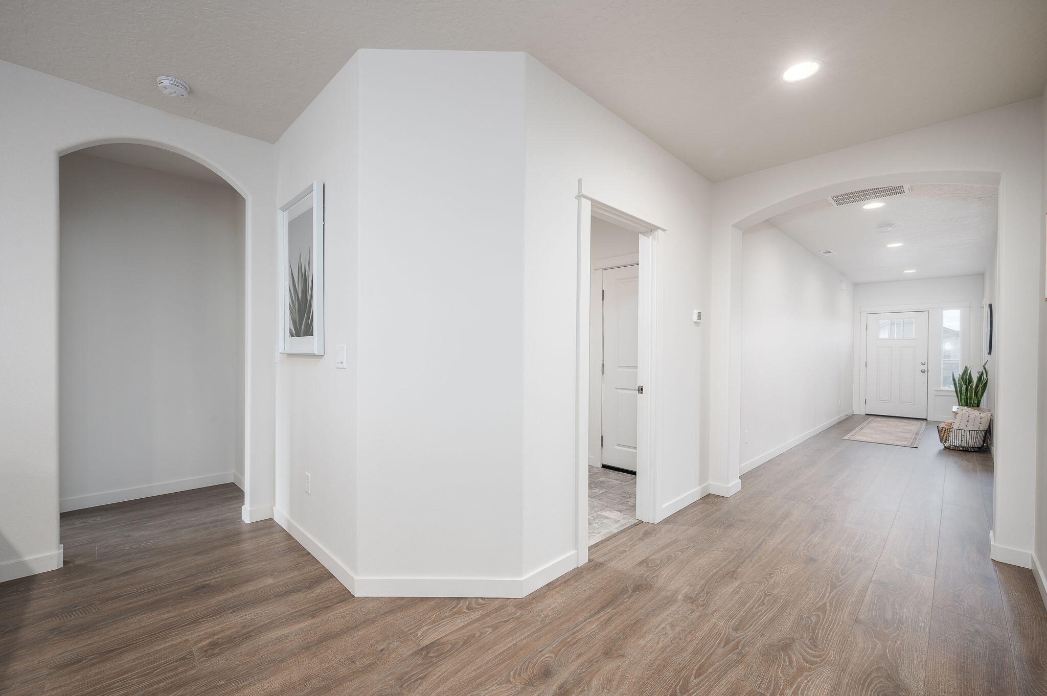 920 NW Teak Court