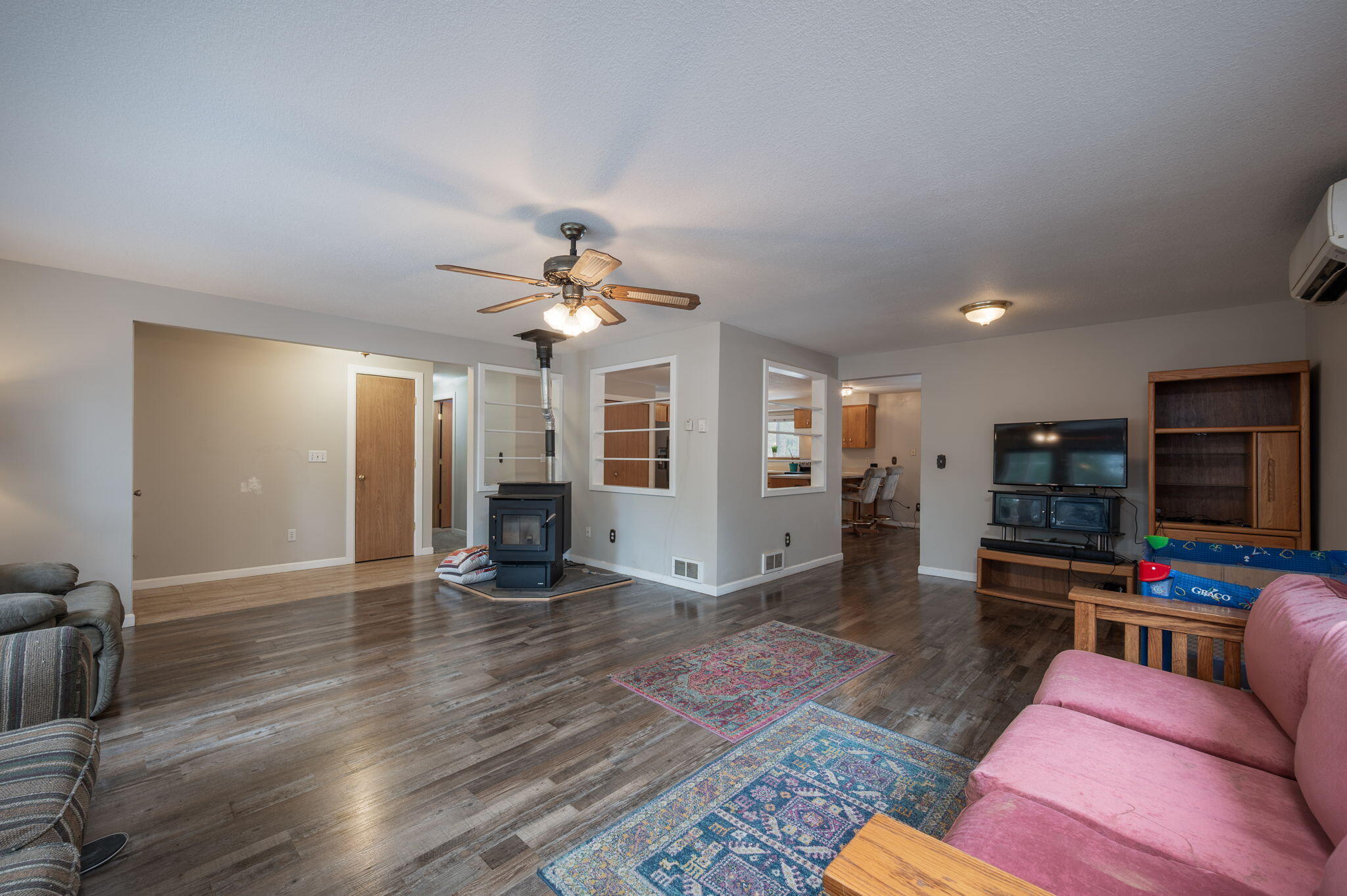 15924 Sparks Drive