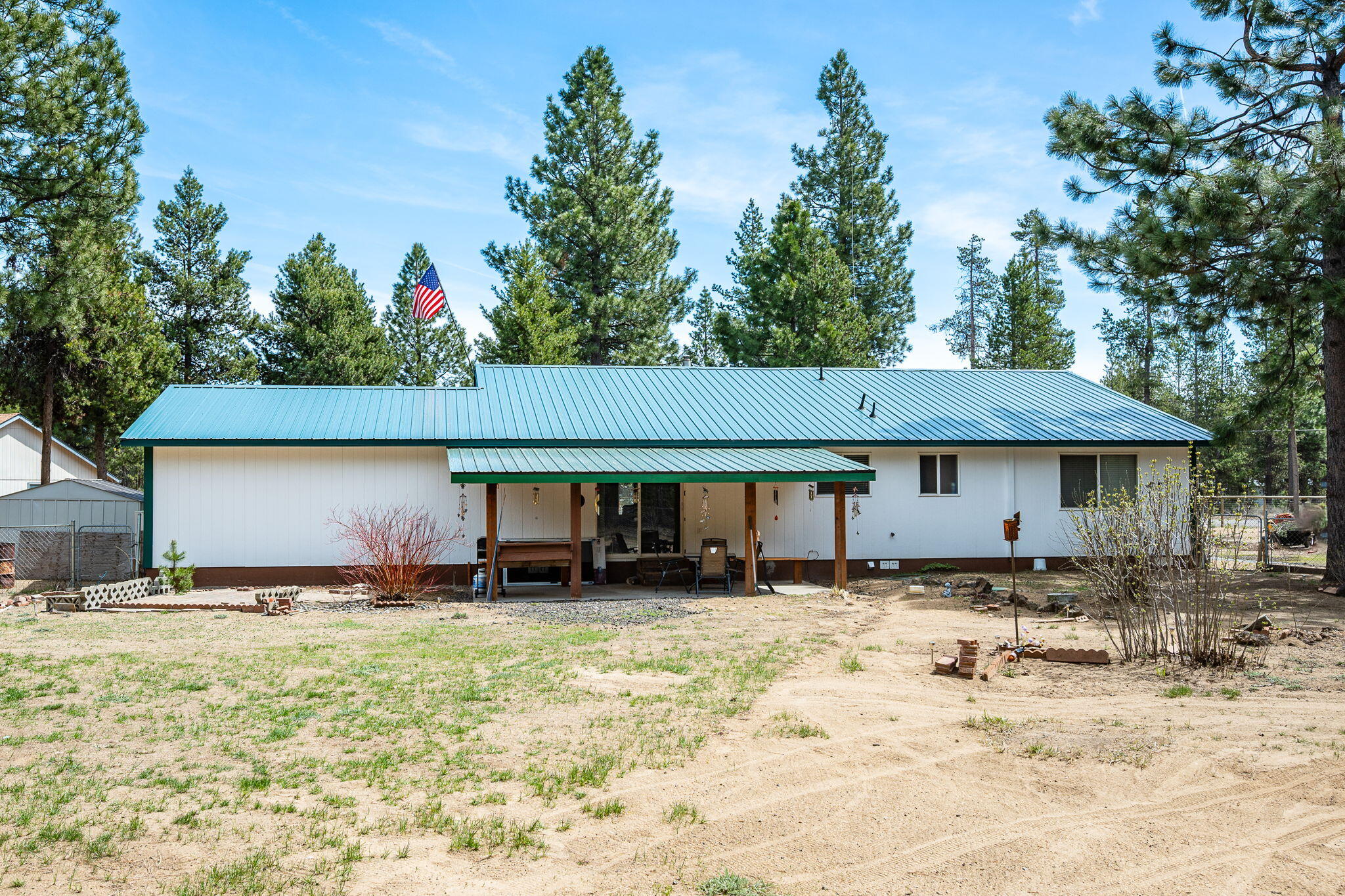 15924 Sparks Drive