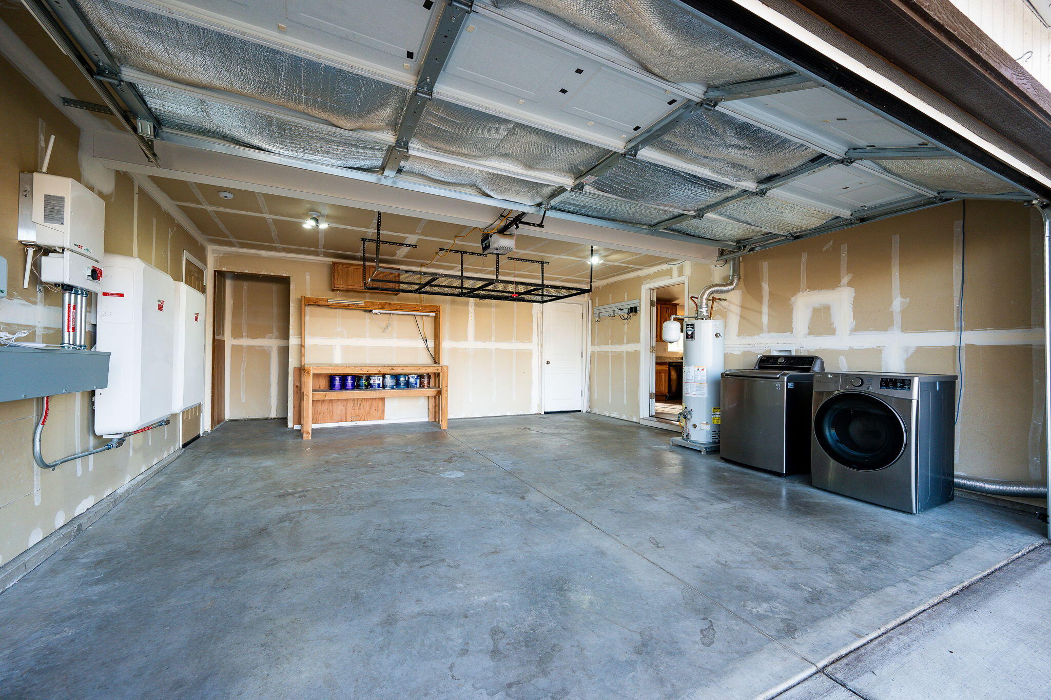 2461 NE 5th Street