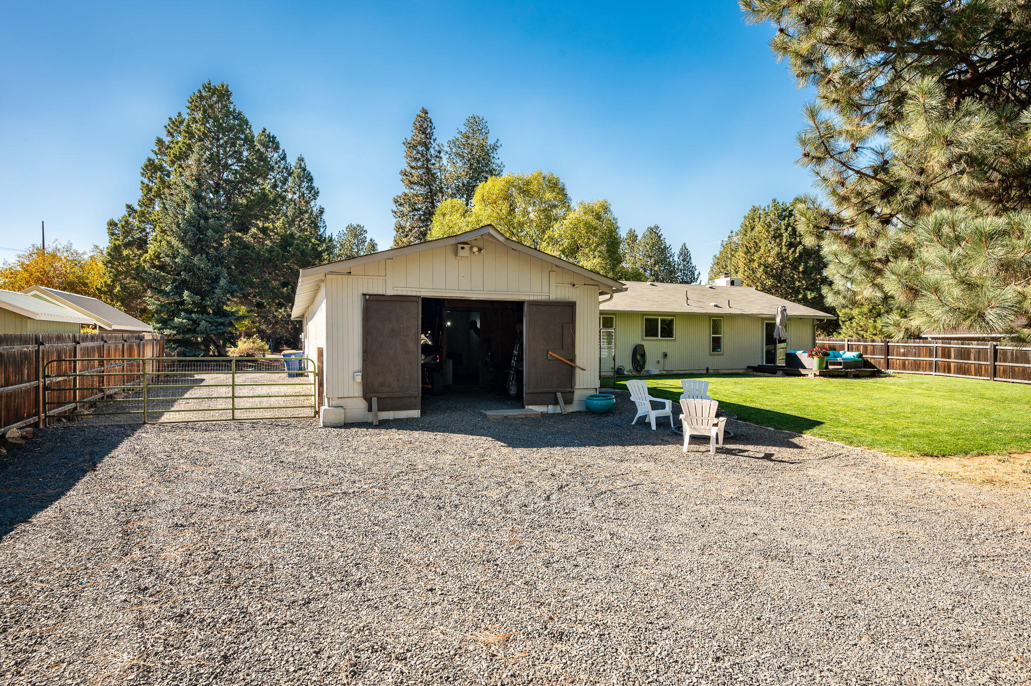 60812 Goldenrain Drive
