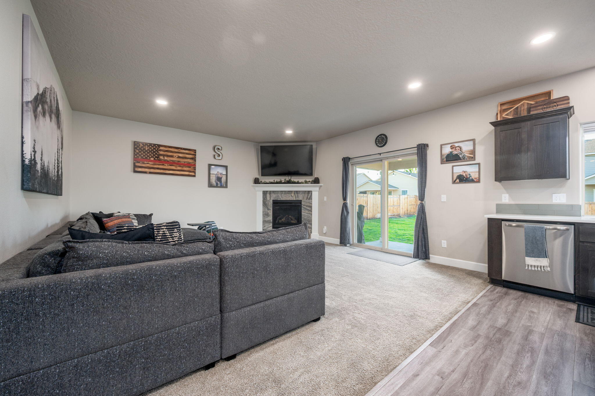 2383 SW Newberry Loop