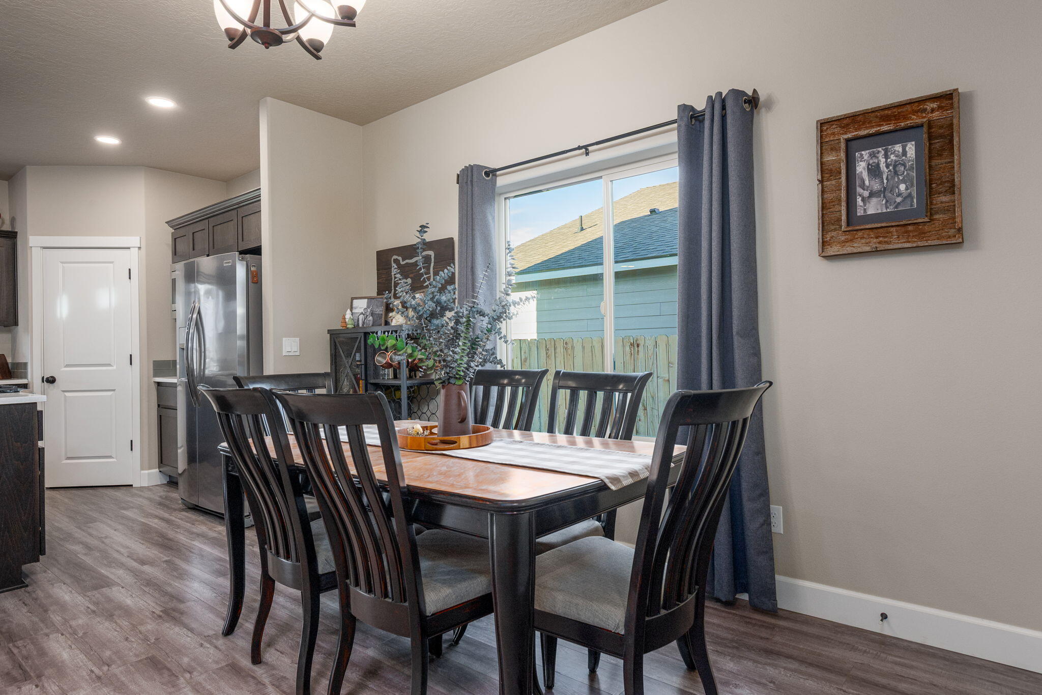 2383 SW Newberry Loop