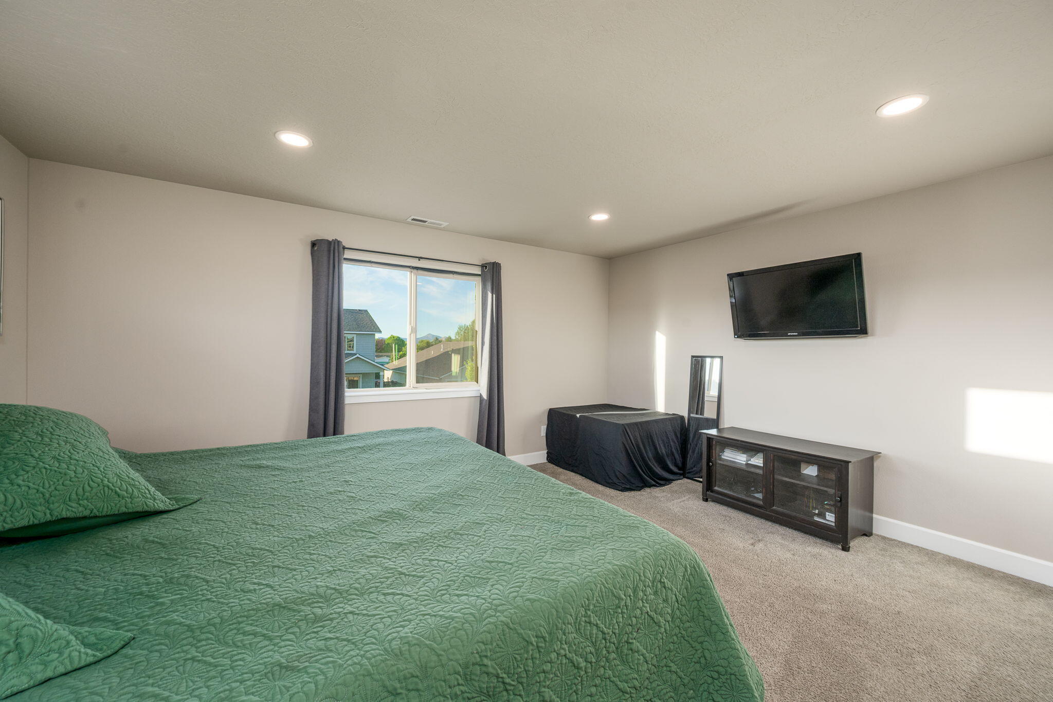 2383 SW Newberry Loop