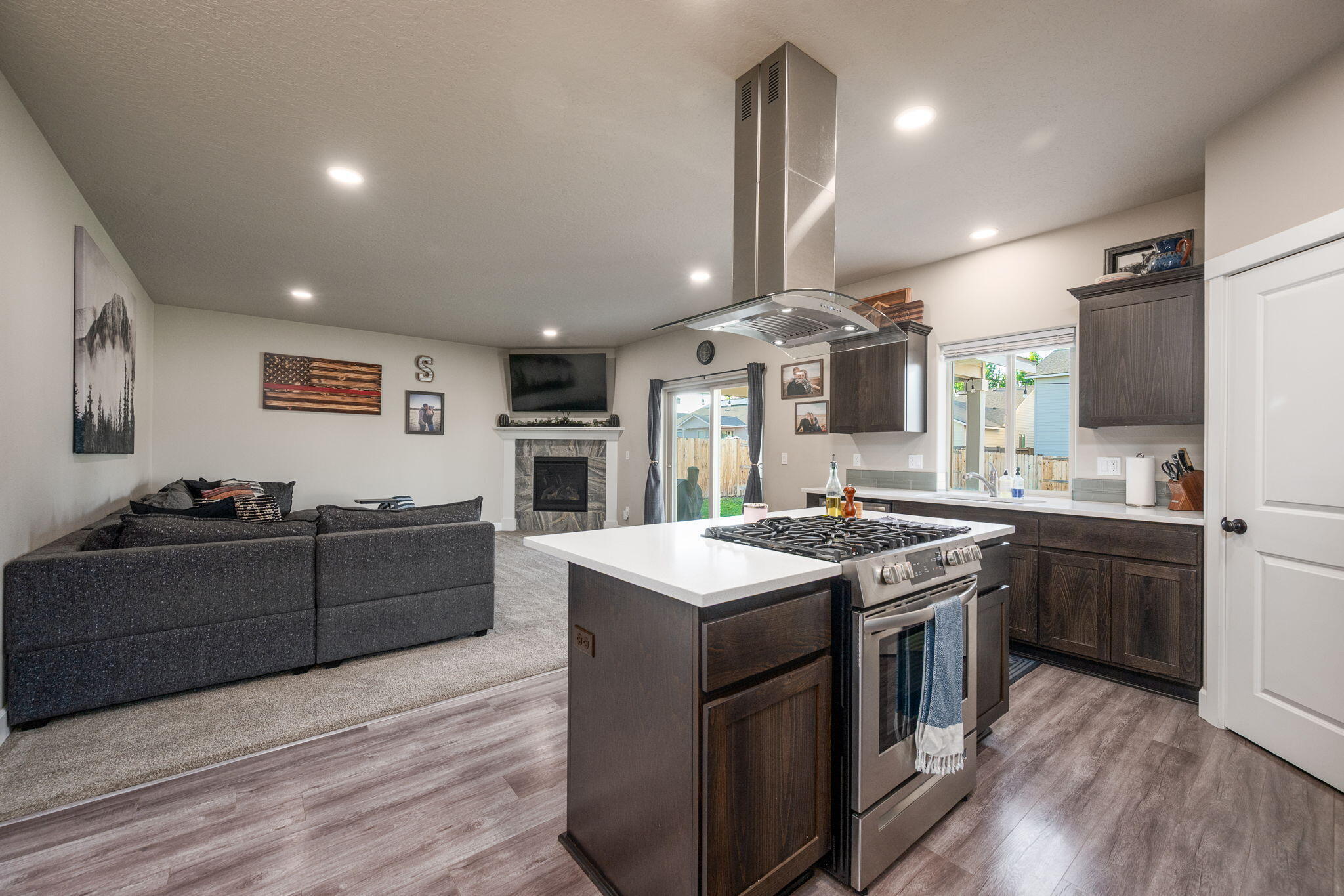 2383 SW Newberry Loop