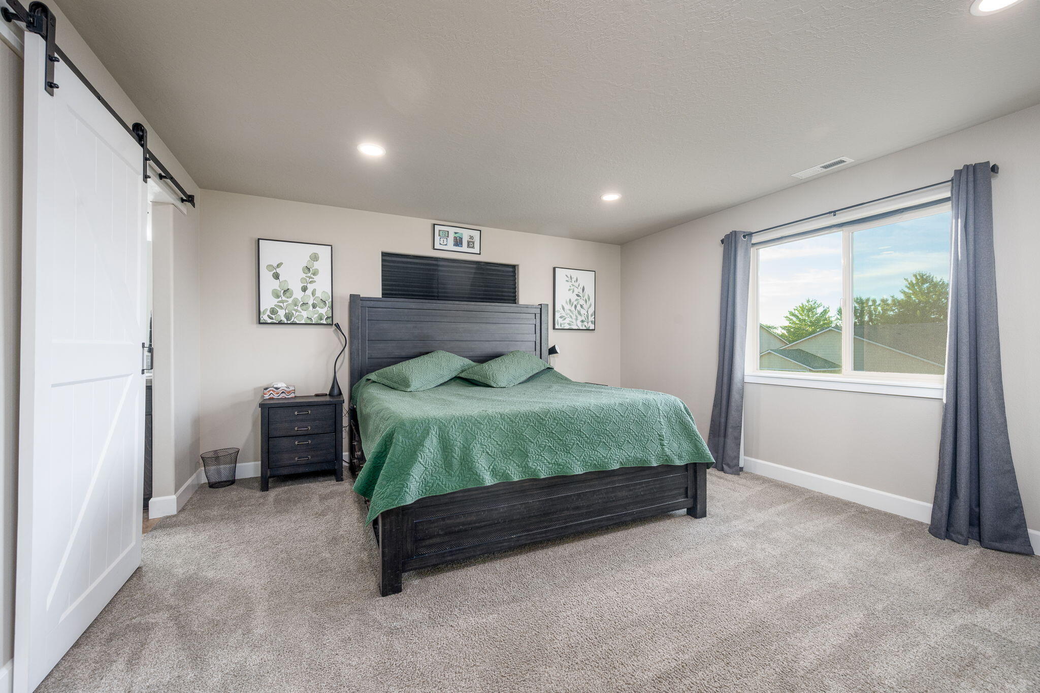 2383 SW Newberry Loop