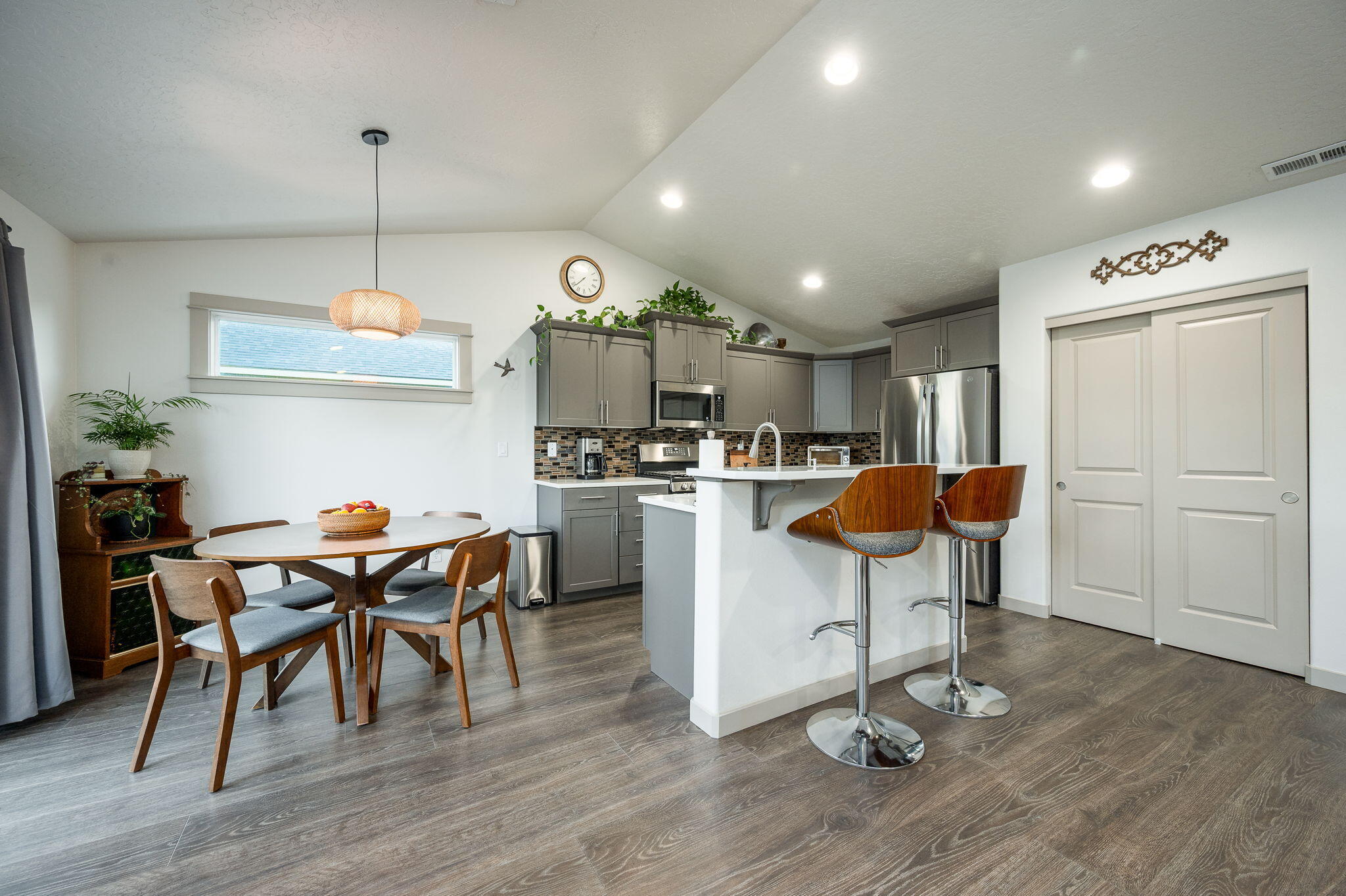 932 NW Teak Court
