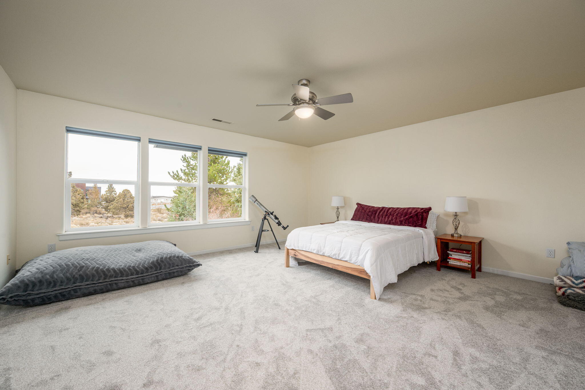 3073 NE Quiet Canyon Drive