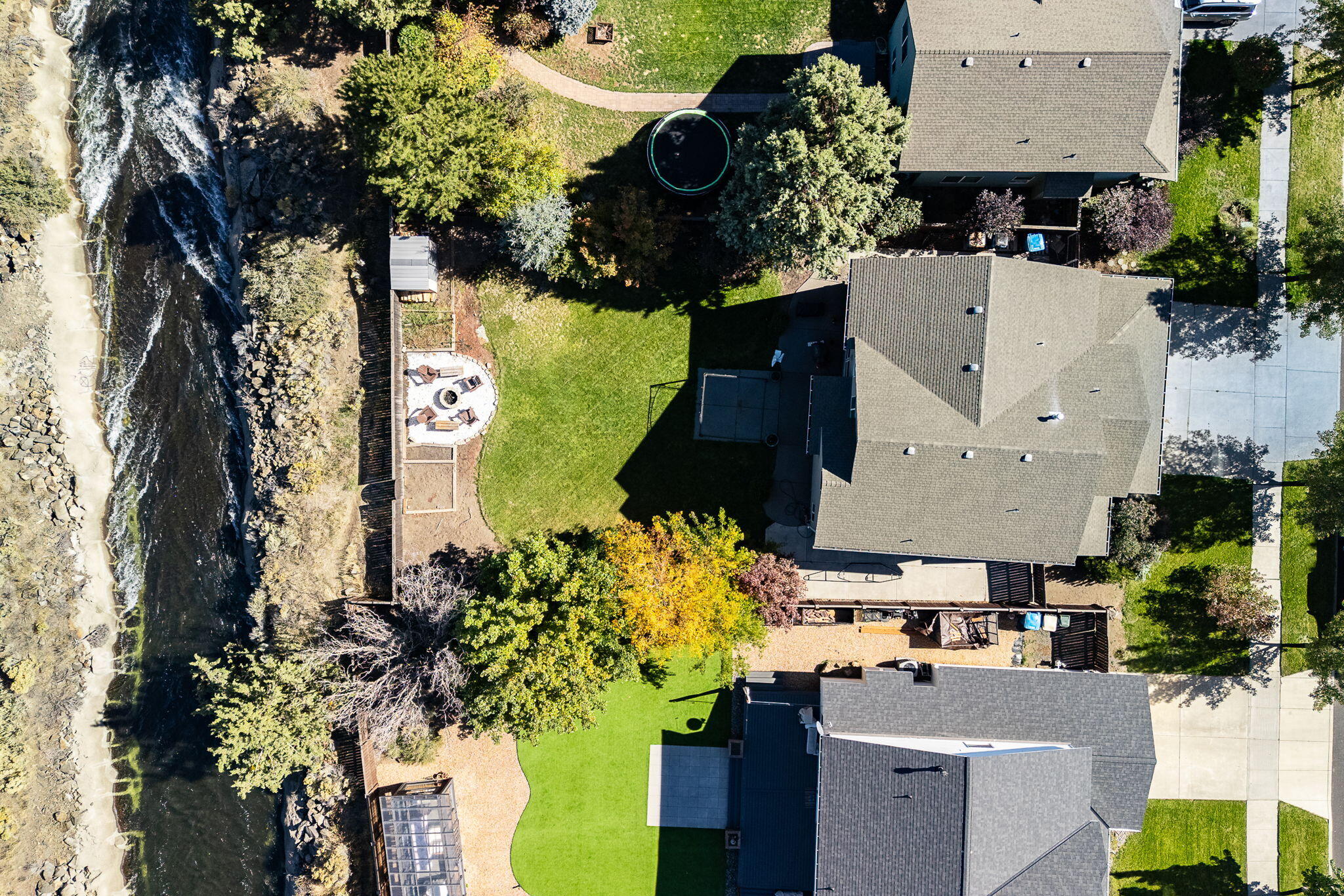 3073 NE Quiet Canyon Drive