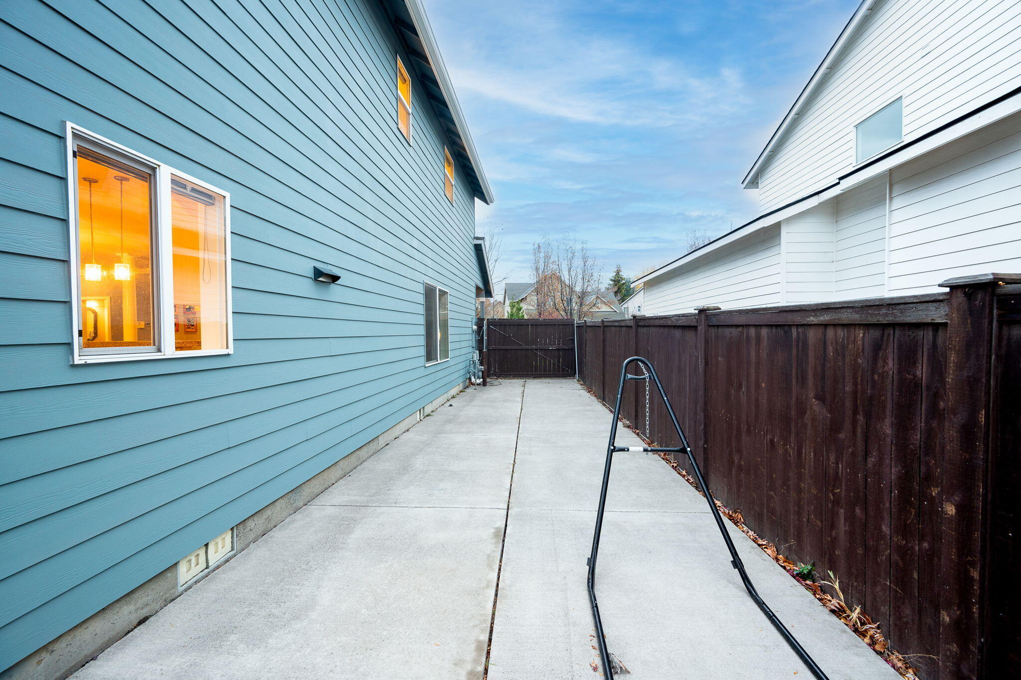 3073 NE Quiet Canyon Drive