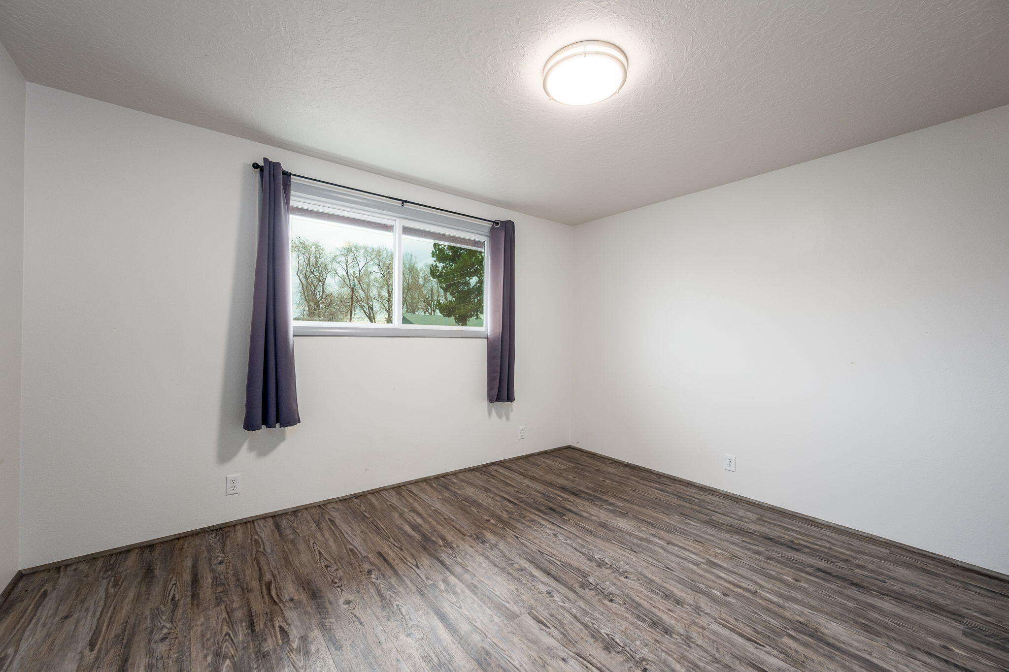 958 SE SE 7th Street