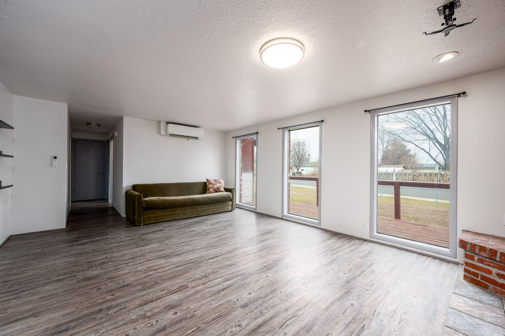 958 SE SE 7th Street