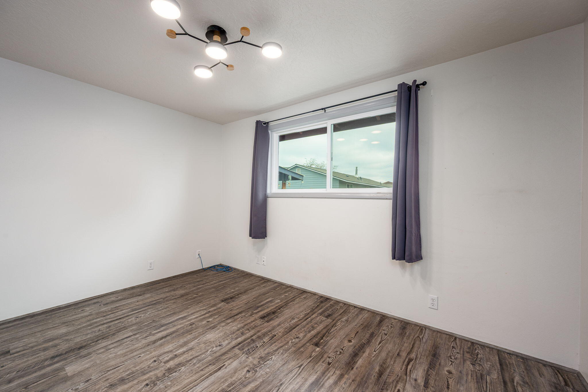 958 SE SE 7th Street