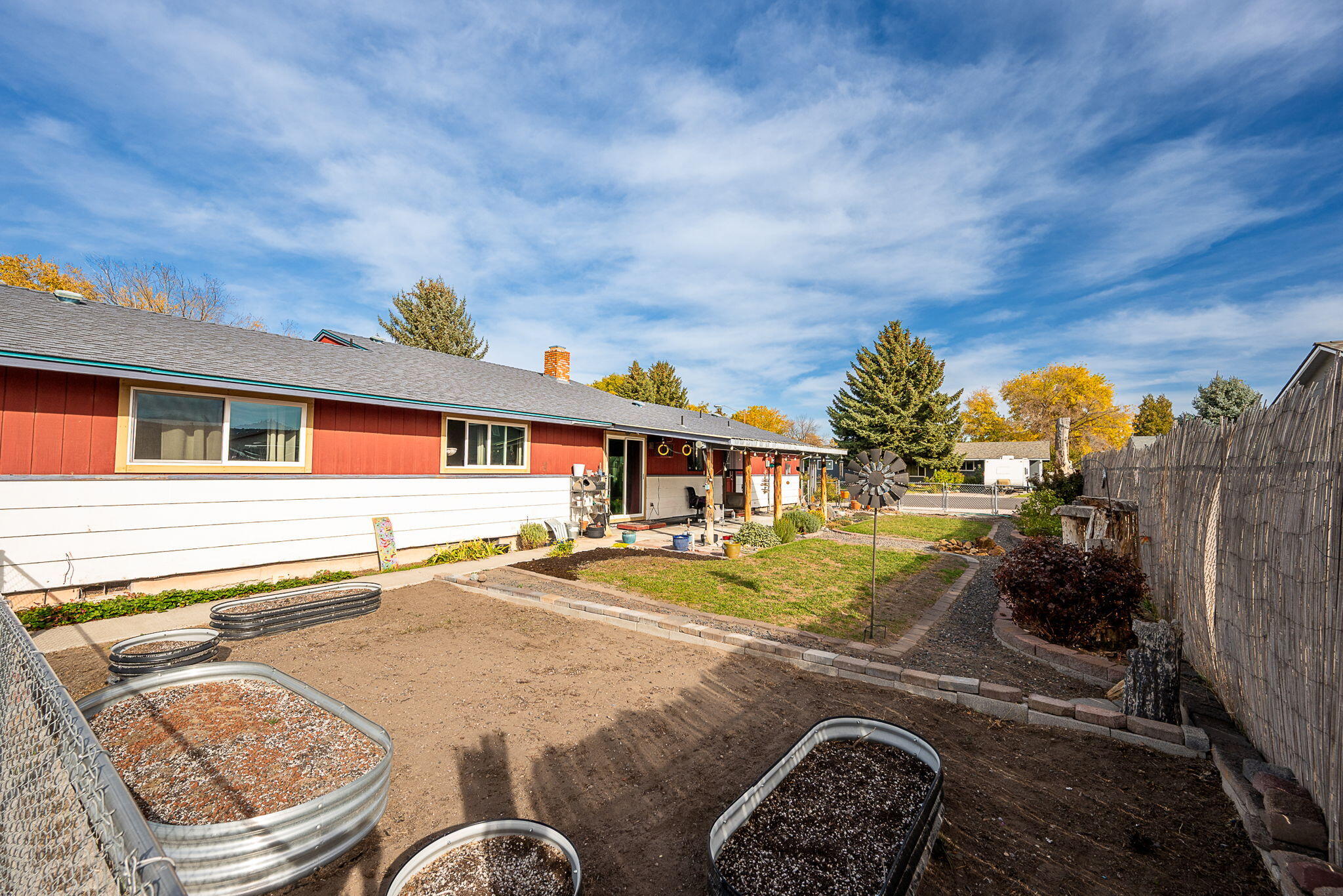 958 SE SE 7th Street