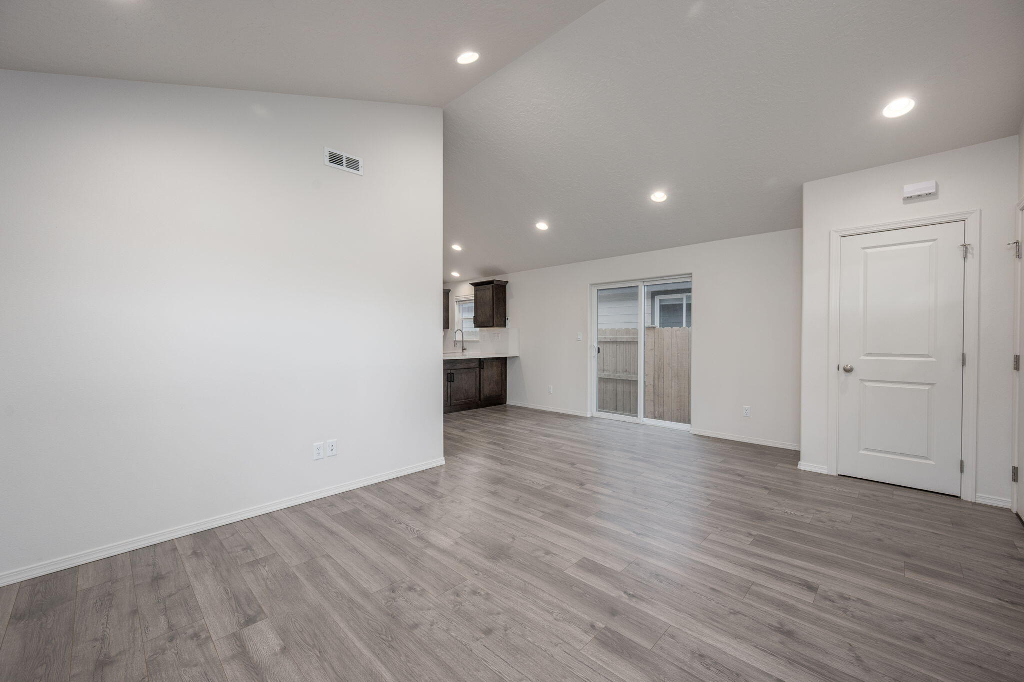 3264 NW 10th Street