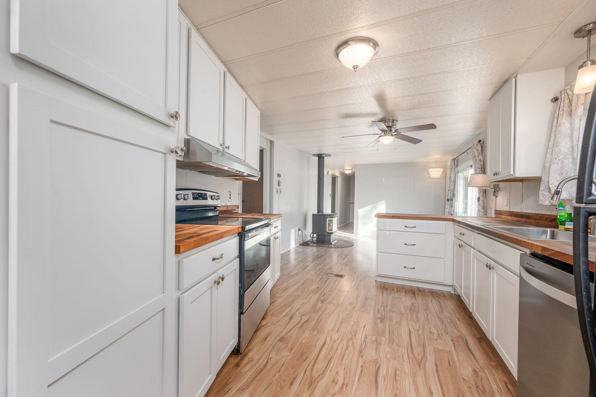 19760 Mahogany Street