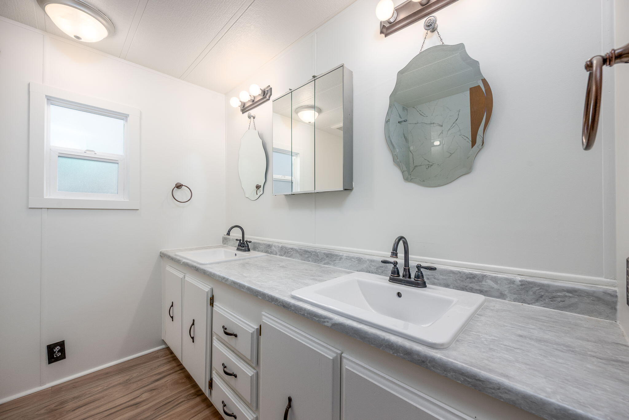 19760 Mahogany Street