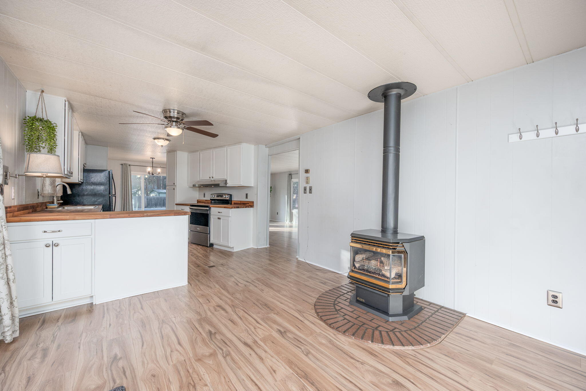 19760 Mahogany Street