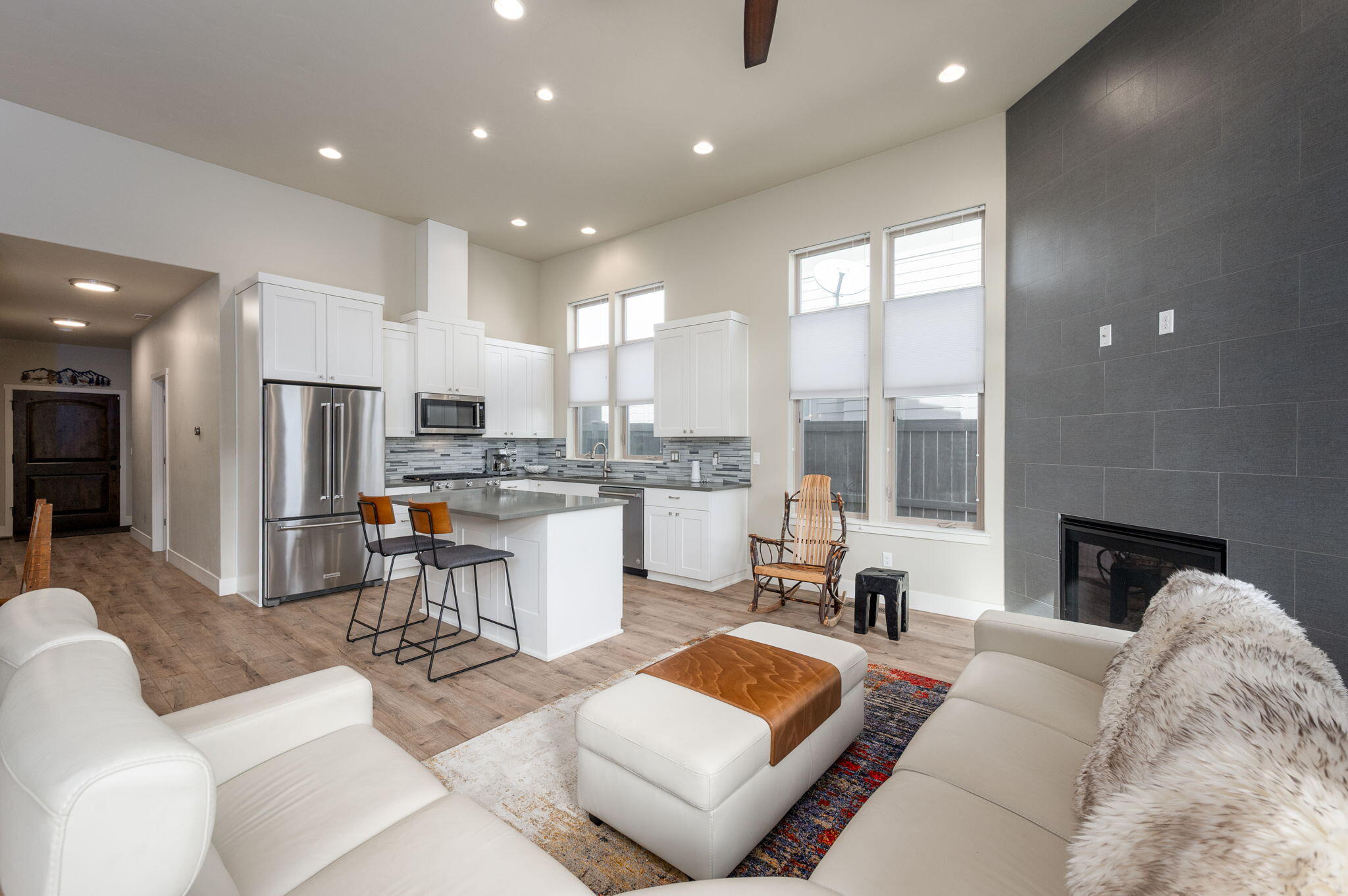 63101 NW Via Cambria