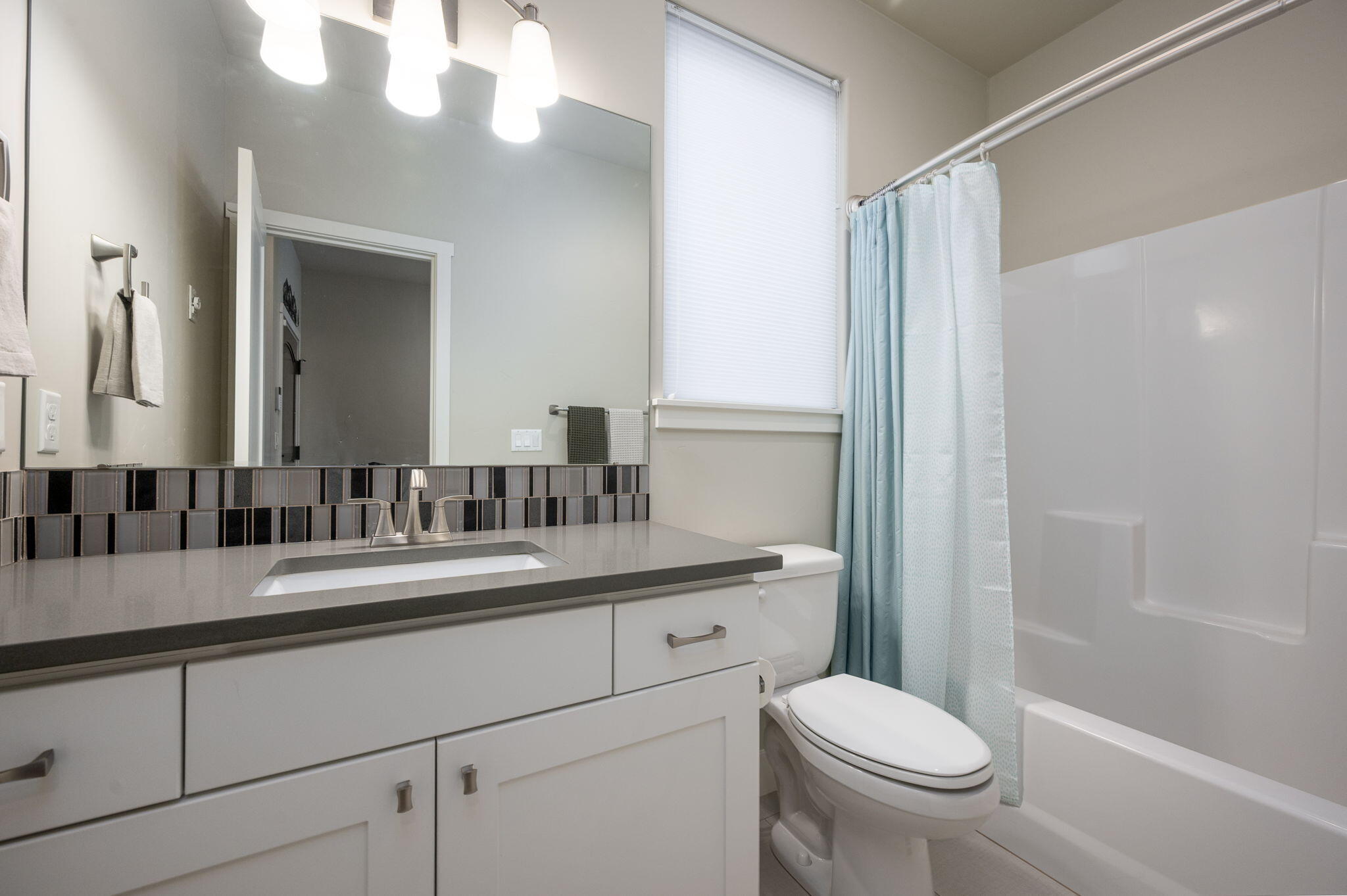 63101 NW Via Cambria