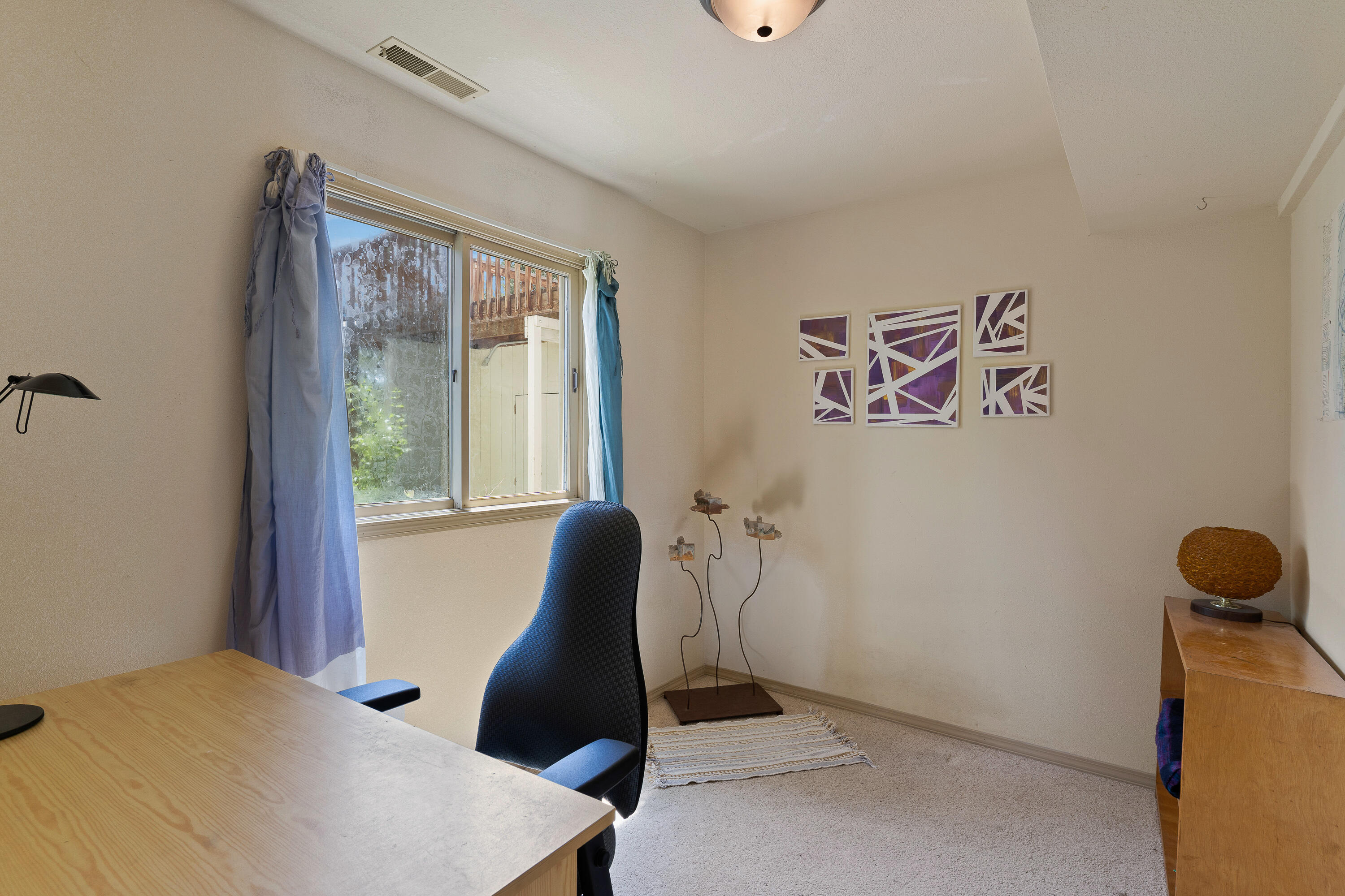 1535 NW Quincy Avenue