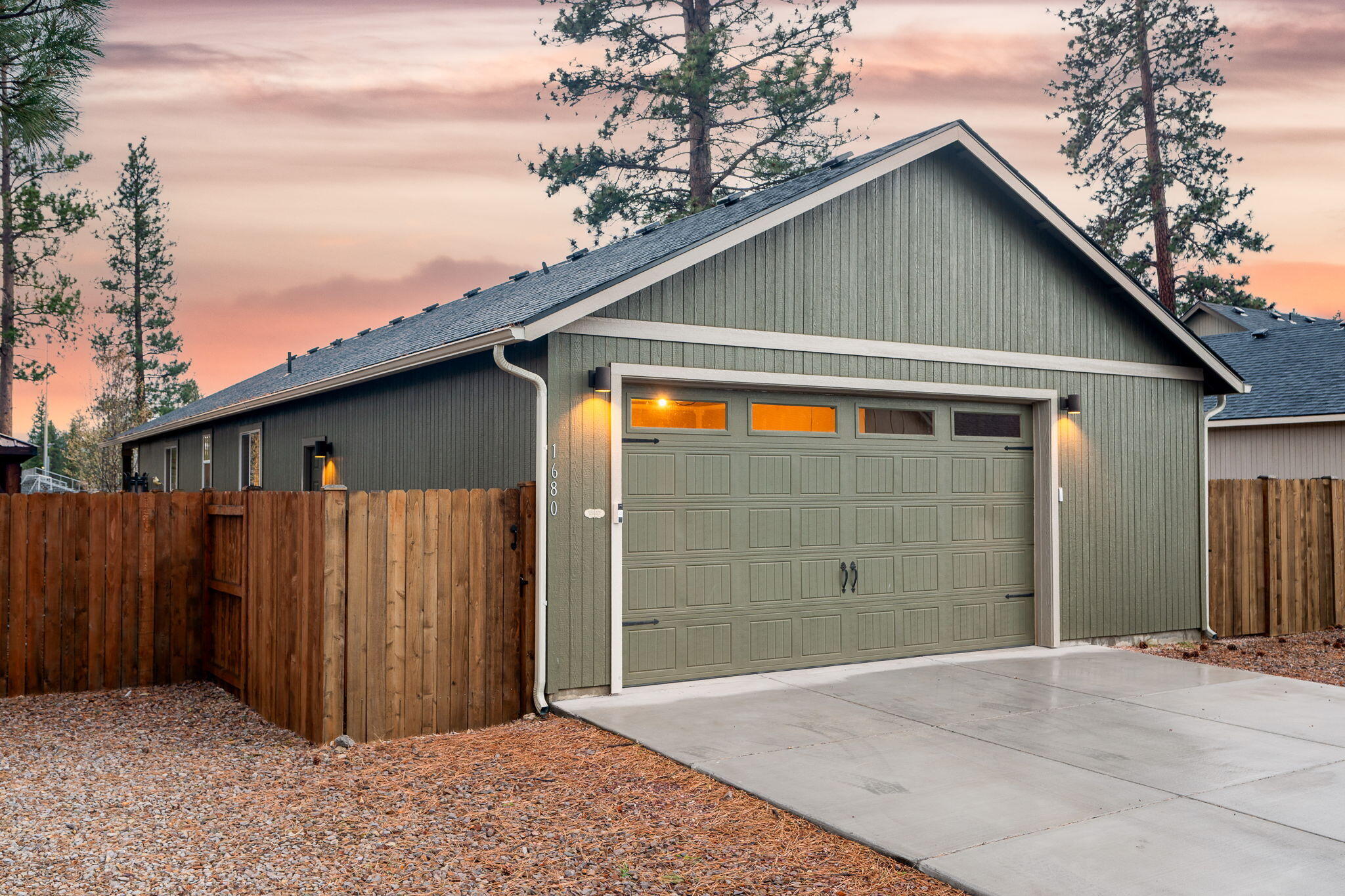 1680 W McKinney Butte Road