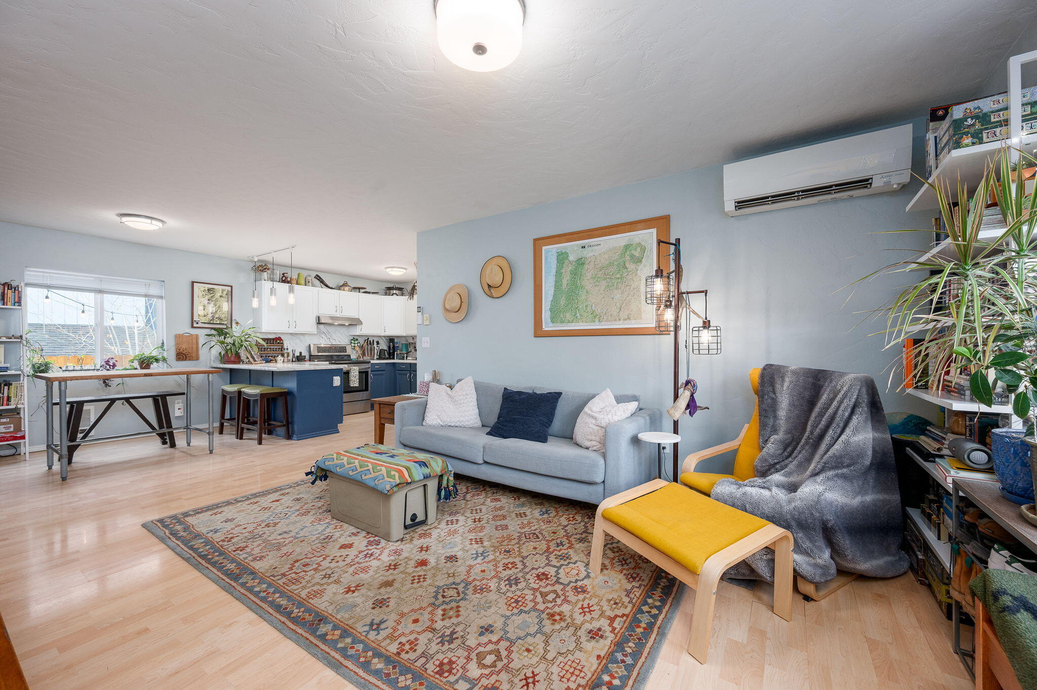 2044 NE Full Moon Drive, # 6