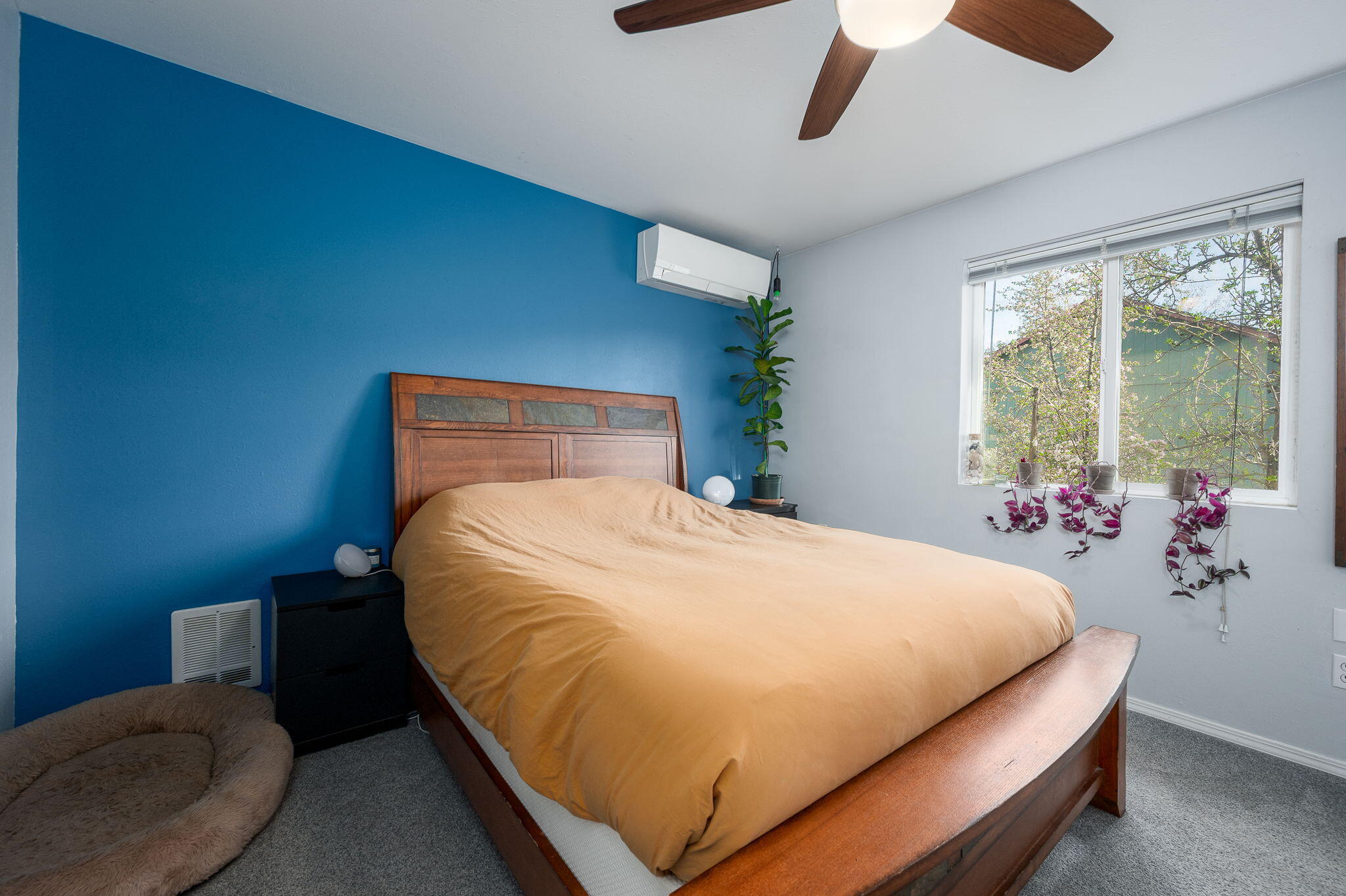 2044 NE Full Moon Drive, # 6