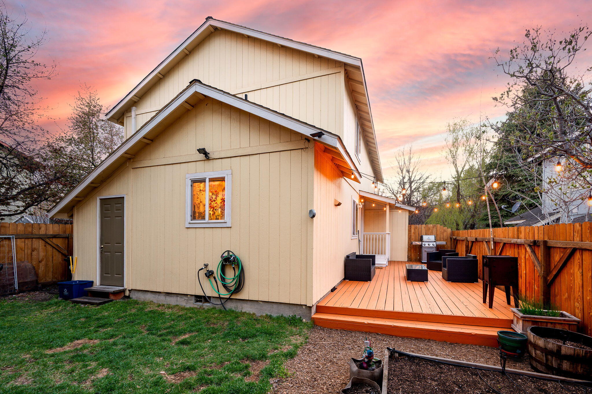 2044 NE Full Moon Drive, # 6