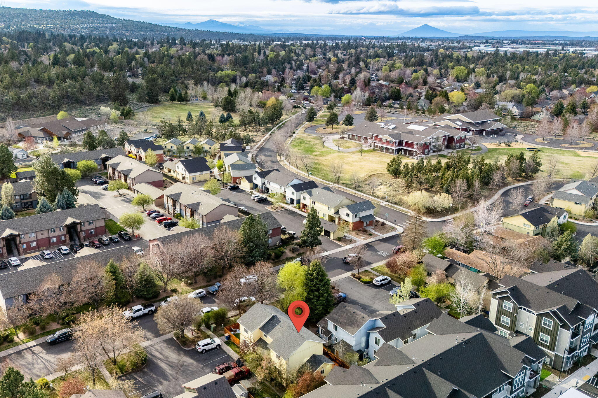 2044 NE Full Moon Drive, # 6