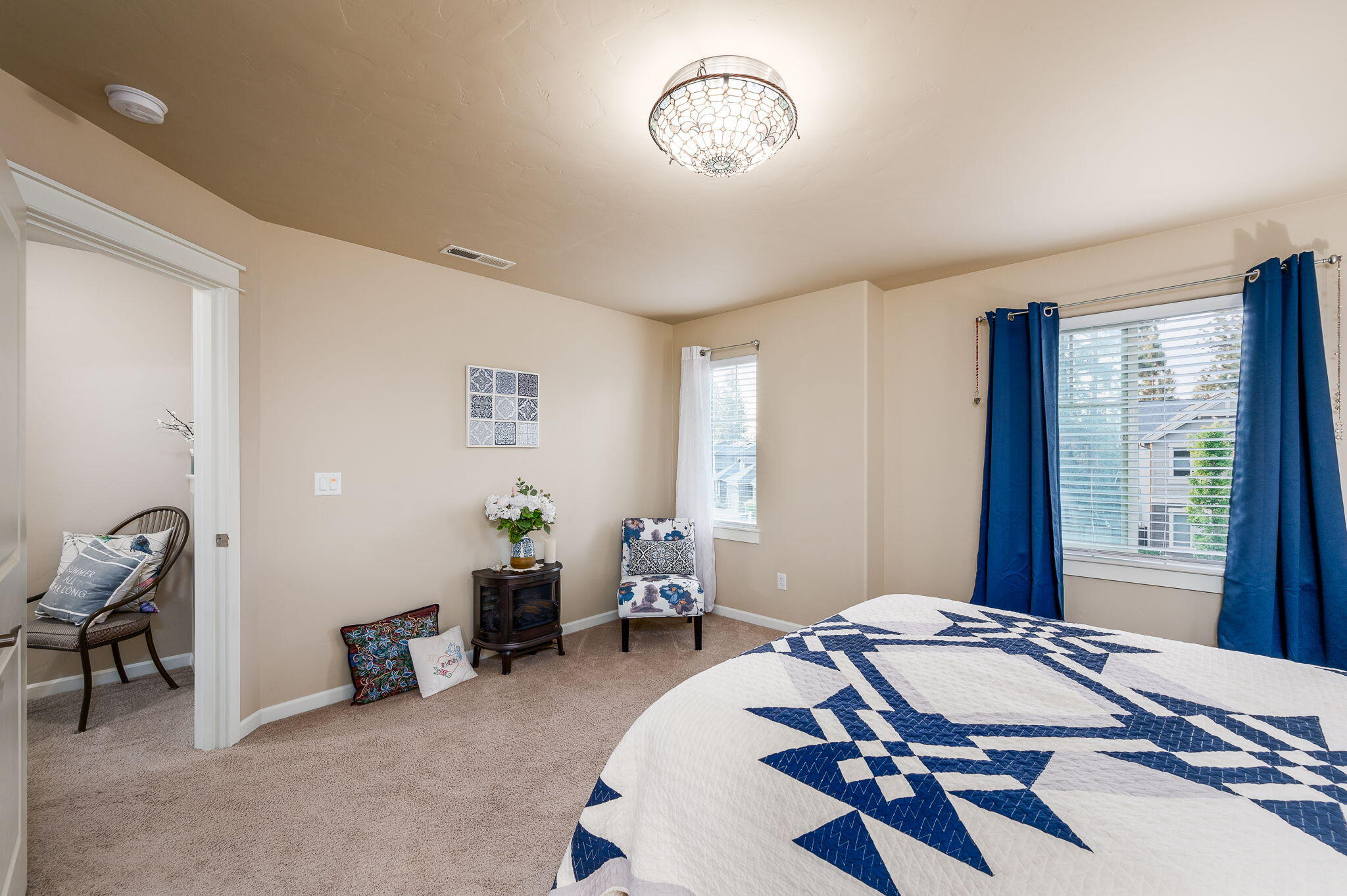 60371 Hedgewood Lane