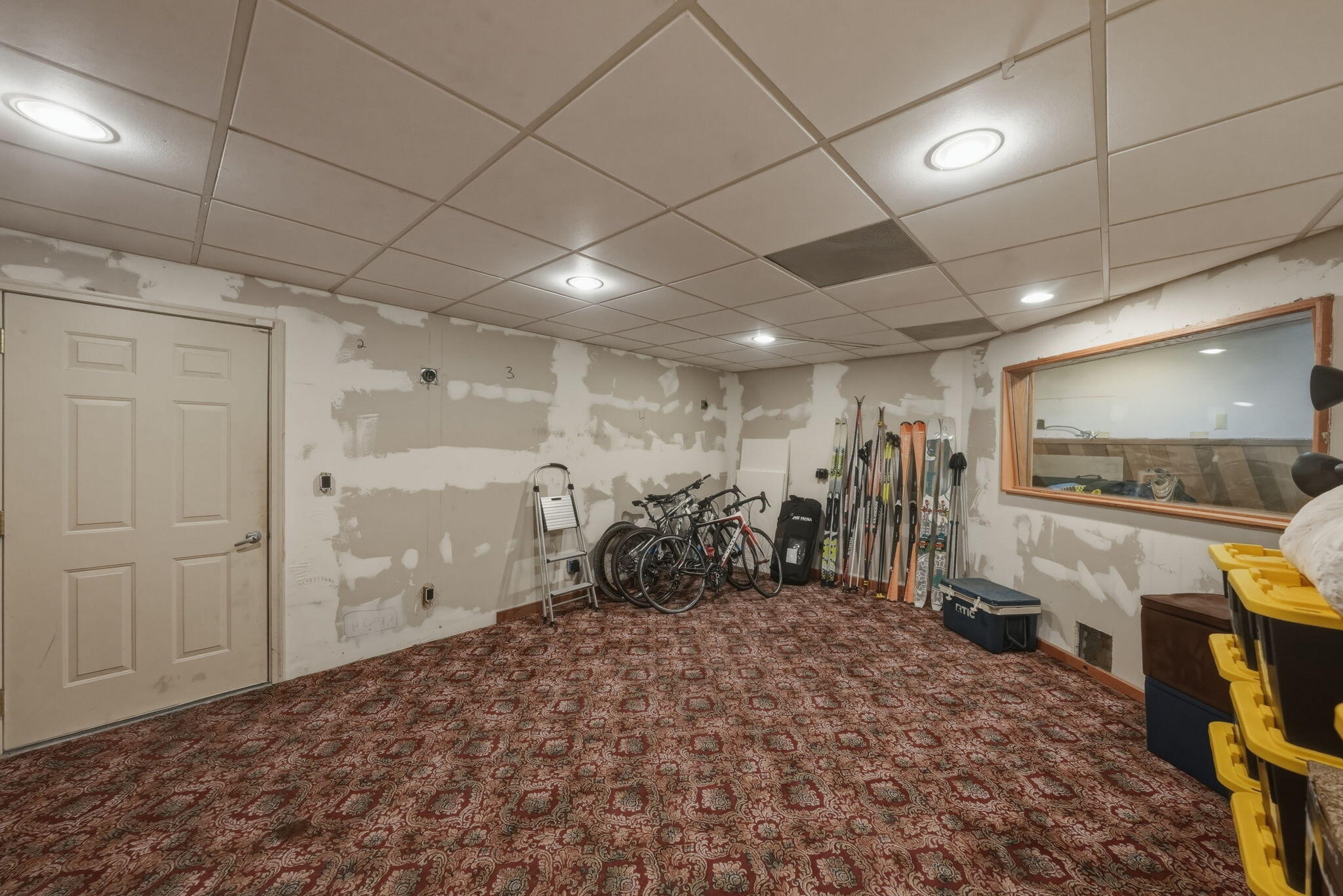 2068 NW Cascade View Drive