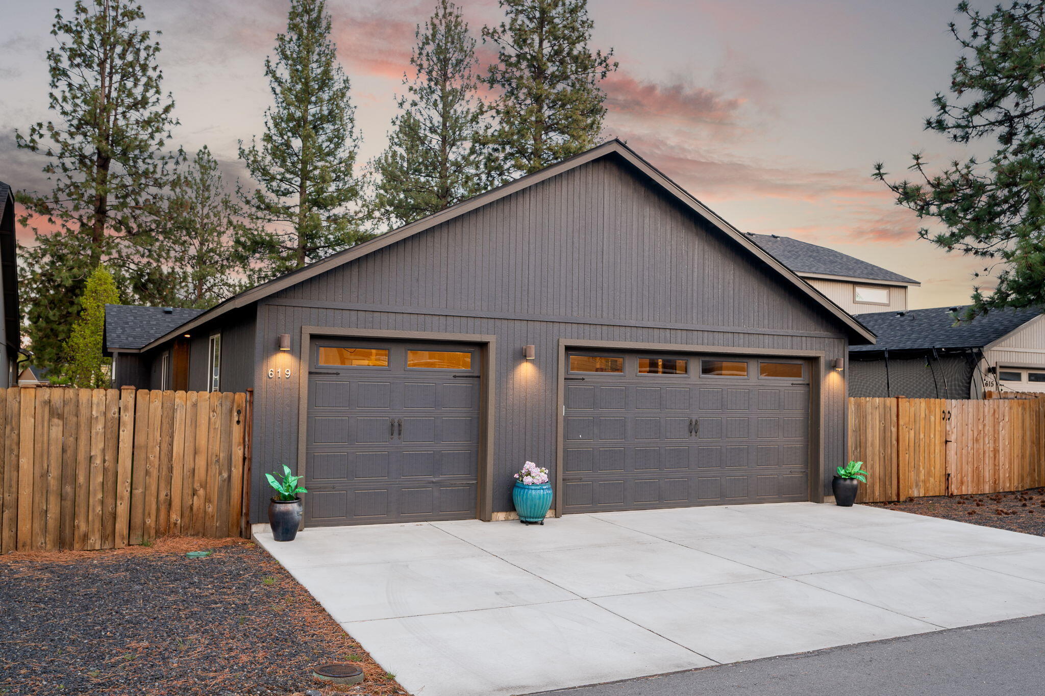 619 N Meadow Lane