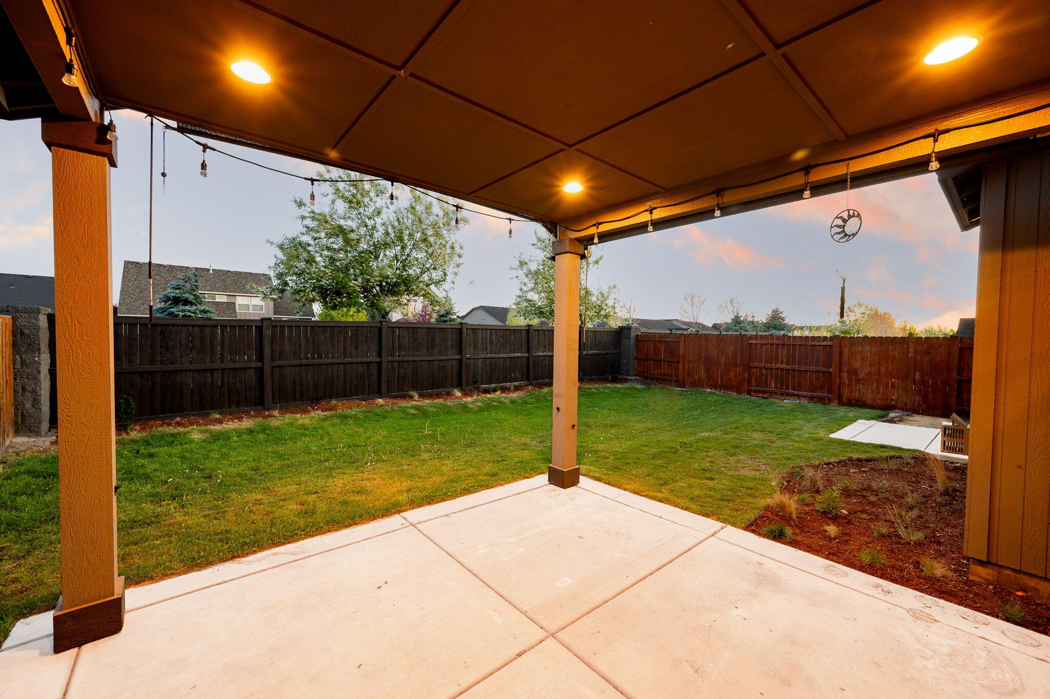 2426 NW Hemlock Way