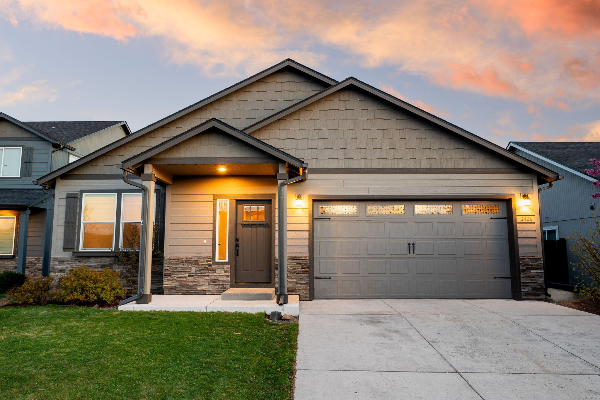 2426 NW Hemlock Way