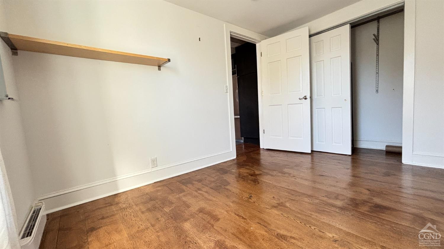 234 Warren Street, Apt-E