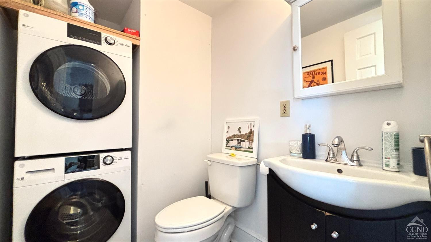 234 Warren Street, Apt-E
