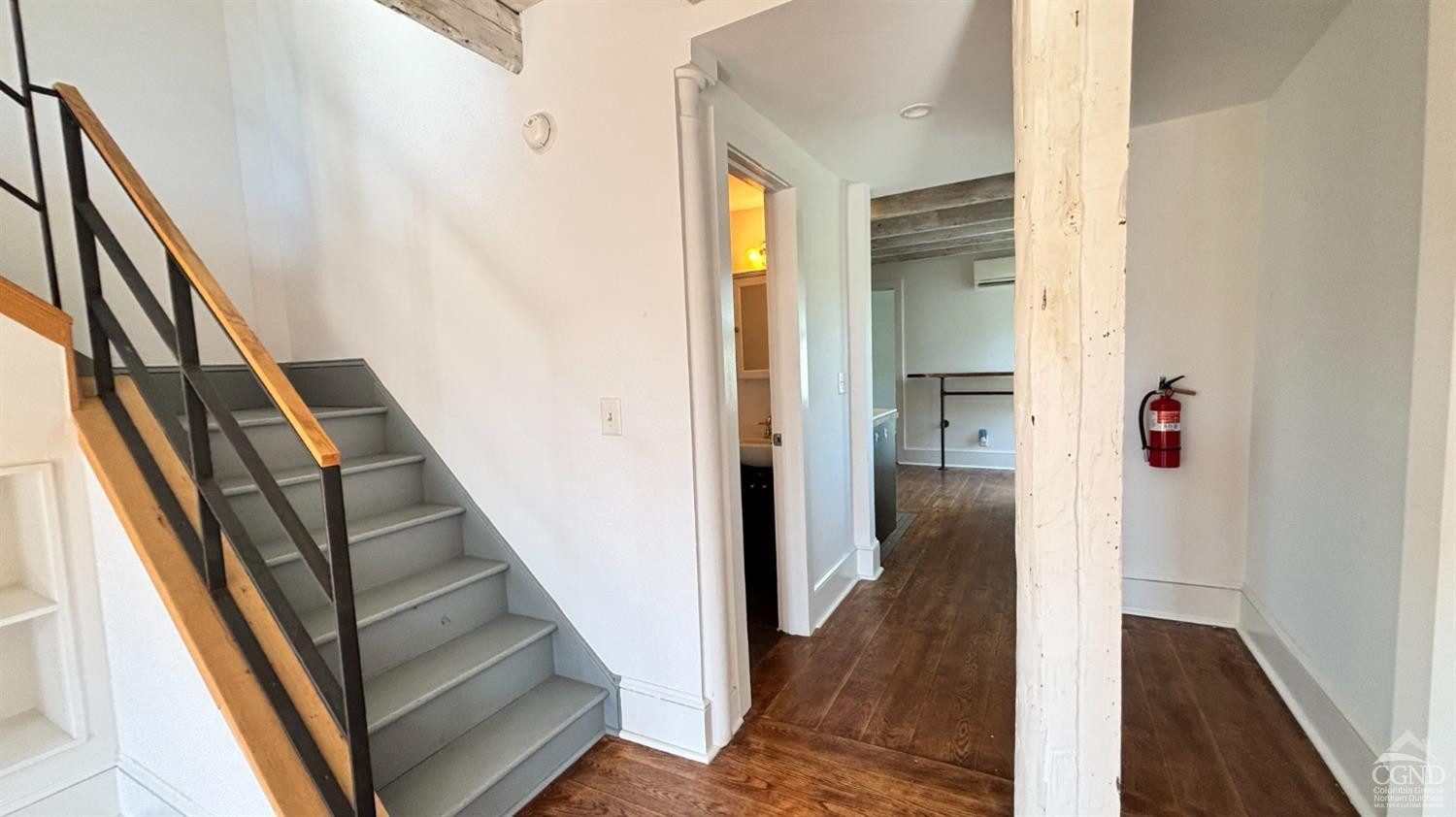 234 Warren Street, Apt-E