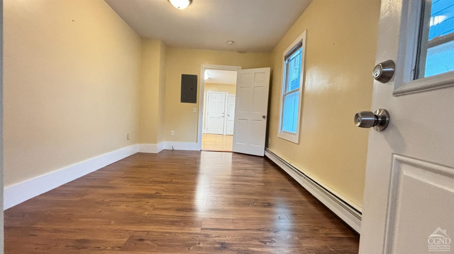 30 8th Street, 1