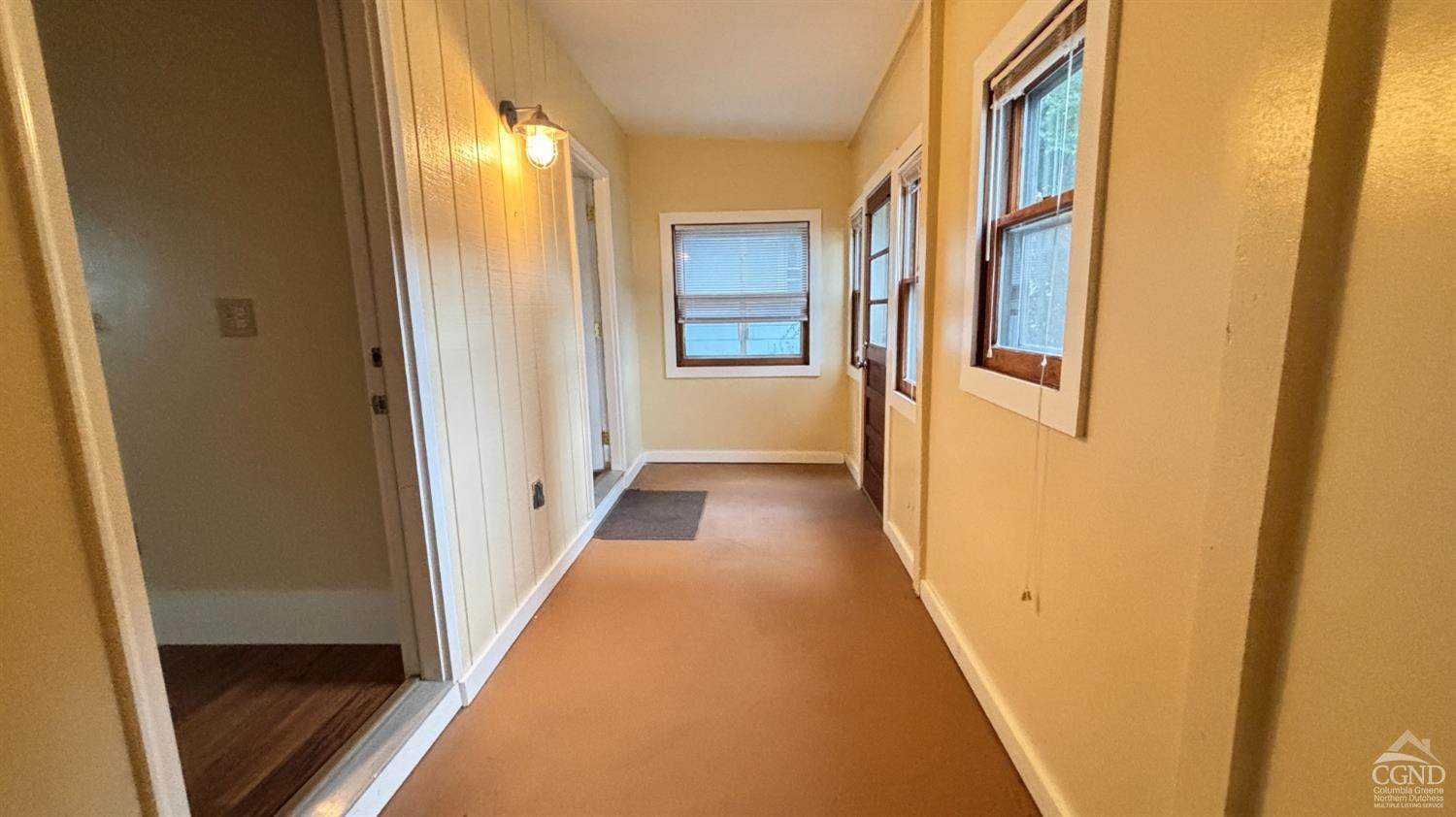 30 8th Street, 1